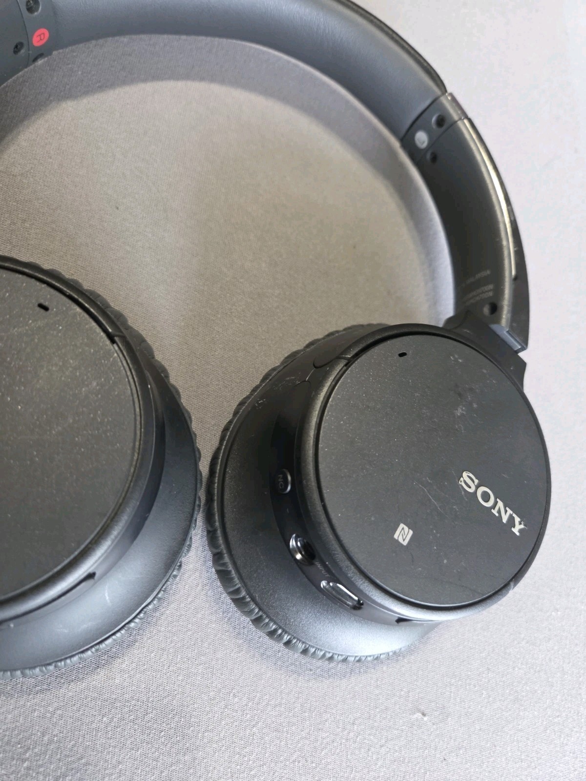SONY WH-CH700N Wireless Noise Canceling Over-ear Headphones (Gray) – TESTED