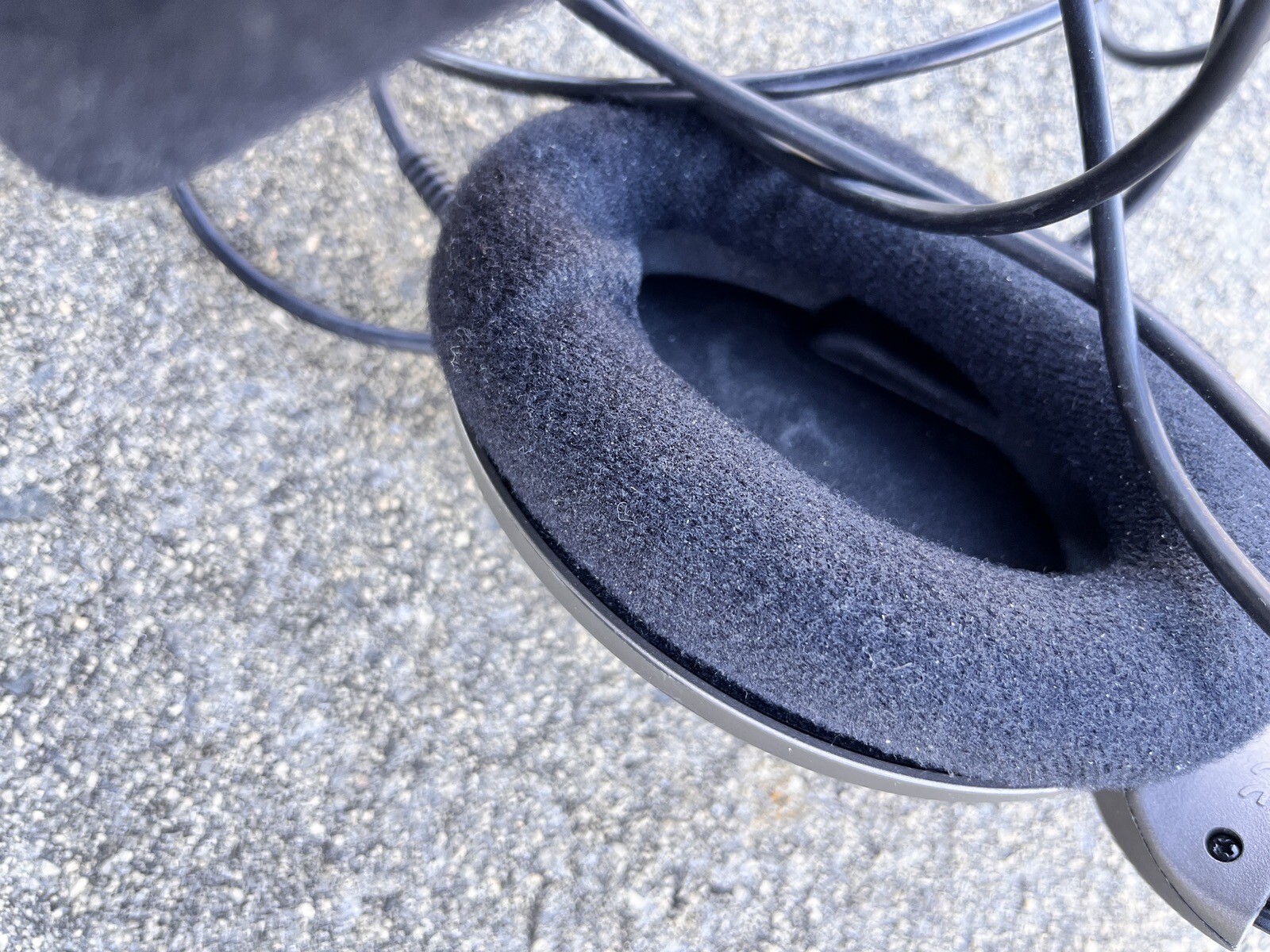 Sennheiser Hd 518 Black /Grey Over Ear Headphone