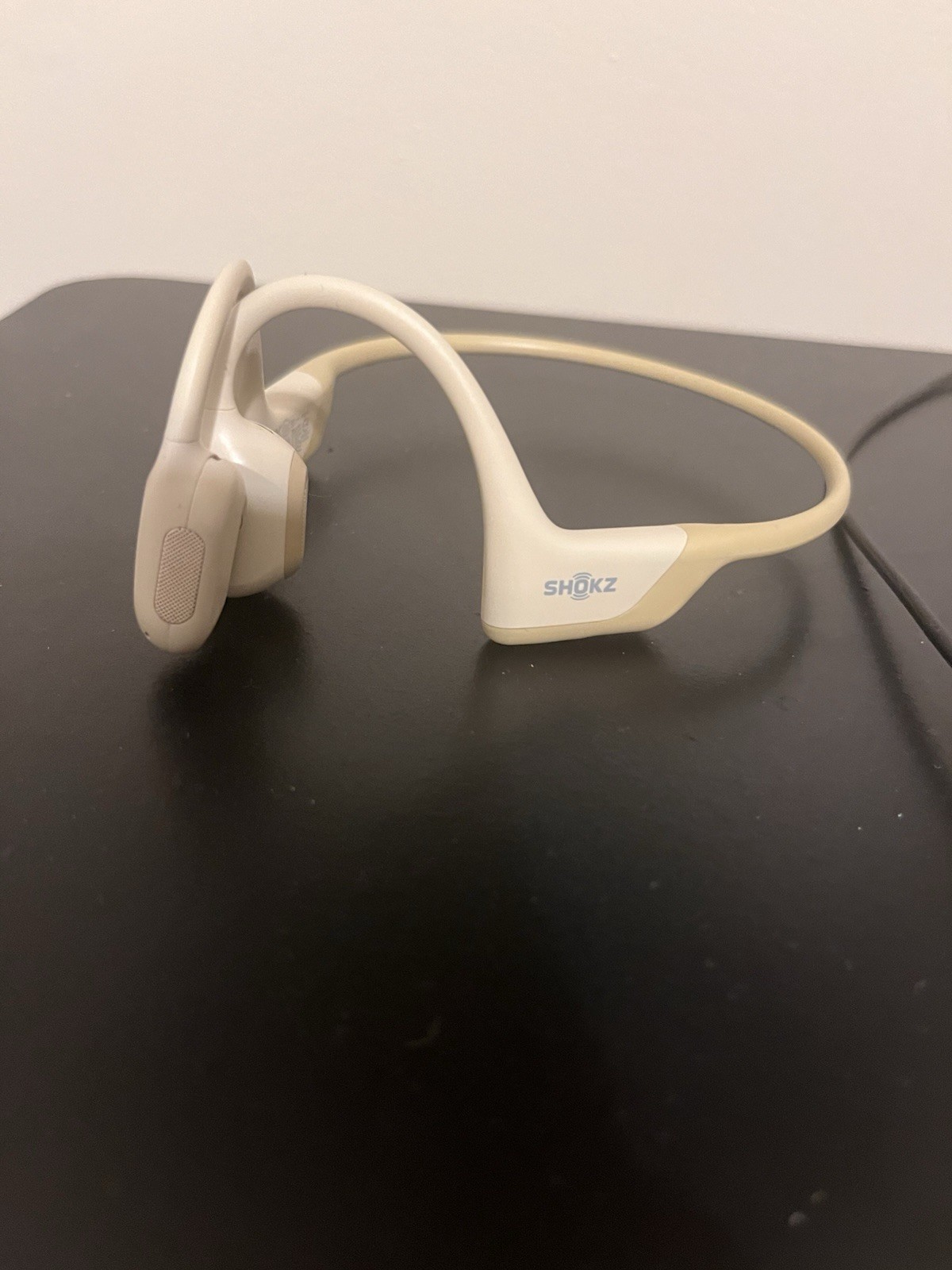 Shokz OpenRun Pro Pink Bone Conduction Neckband Headphones