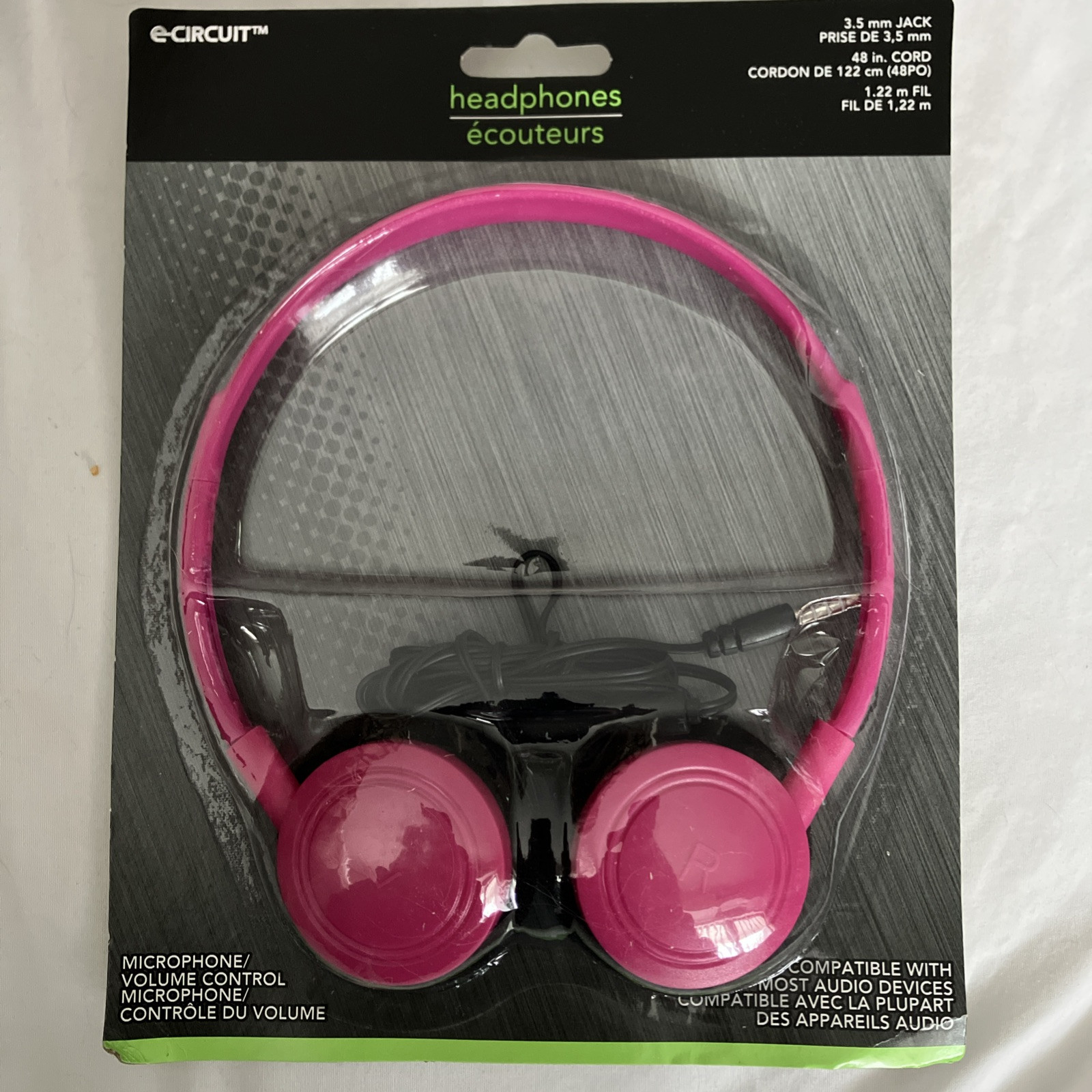 E-circuit Stereo Headphones 3.5 mm Jack 48 In. Cord Pink Phone Music Player