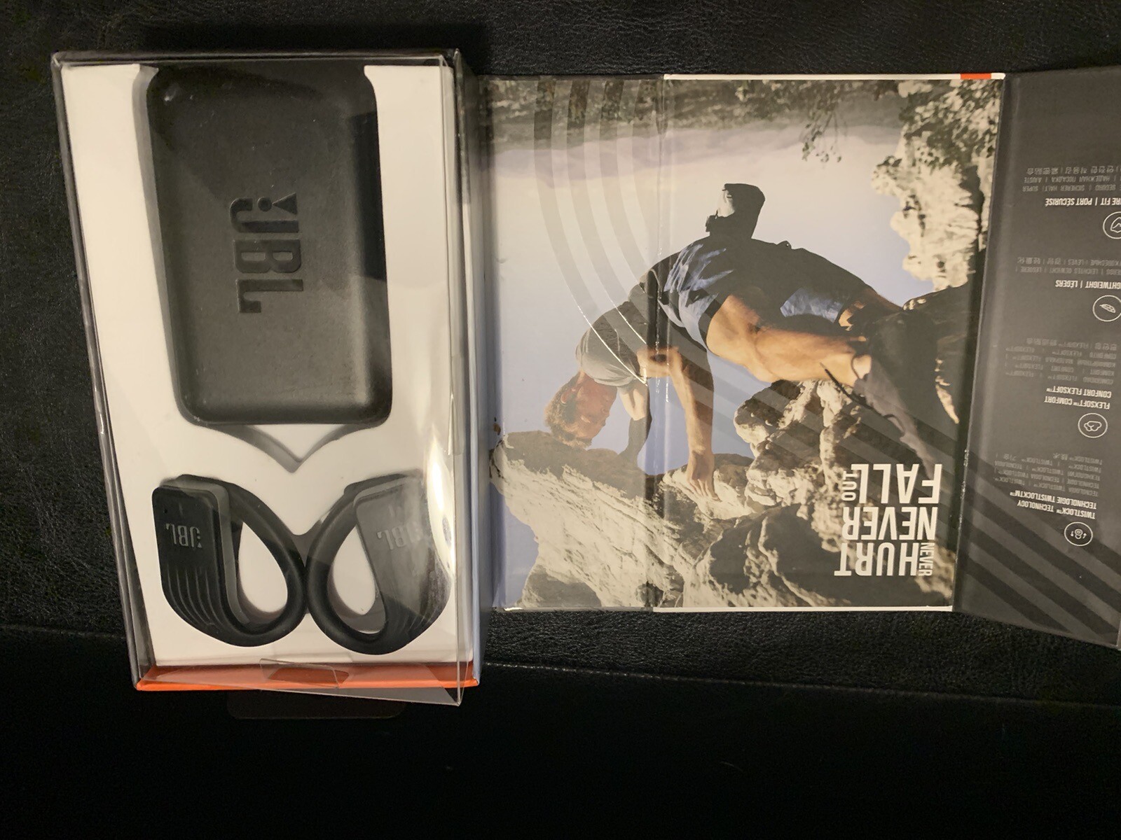 JBL wireless Waterproof bluetooth earbuds