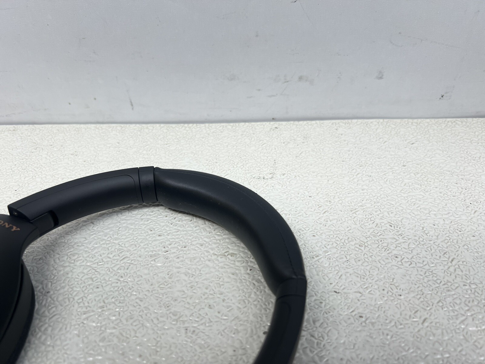 Sony WH-1000XM4 Wireless Headphones – Black – ***READ*** –