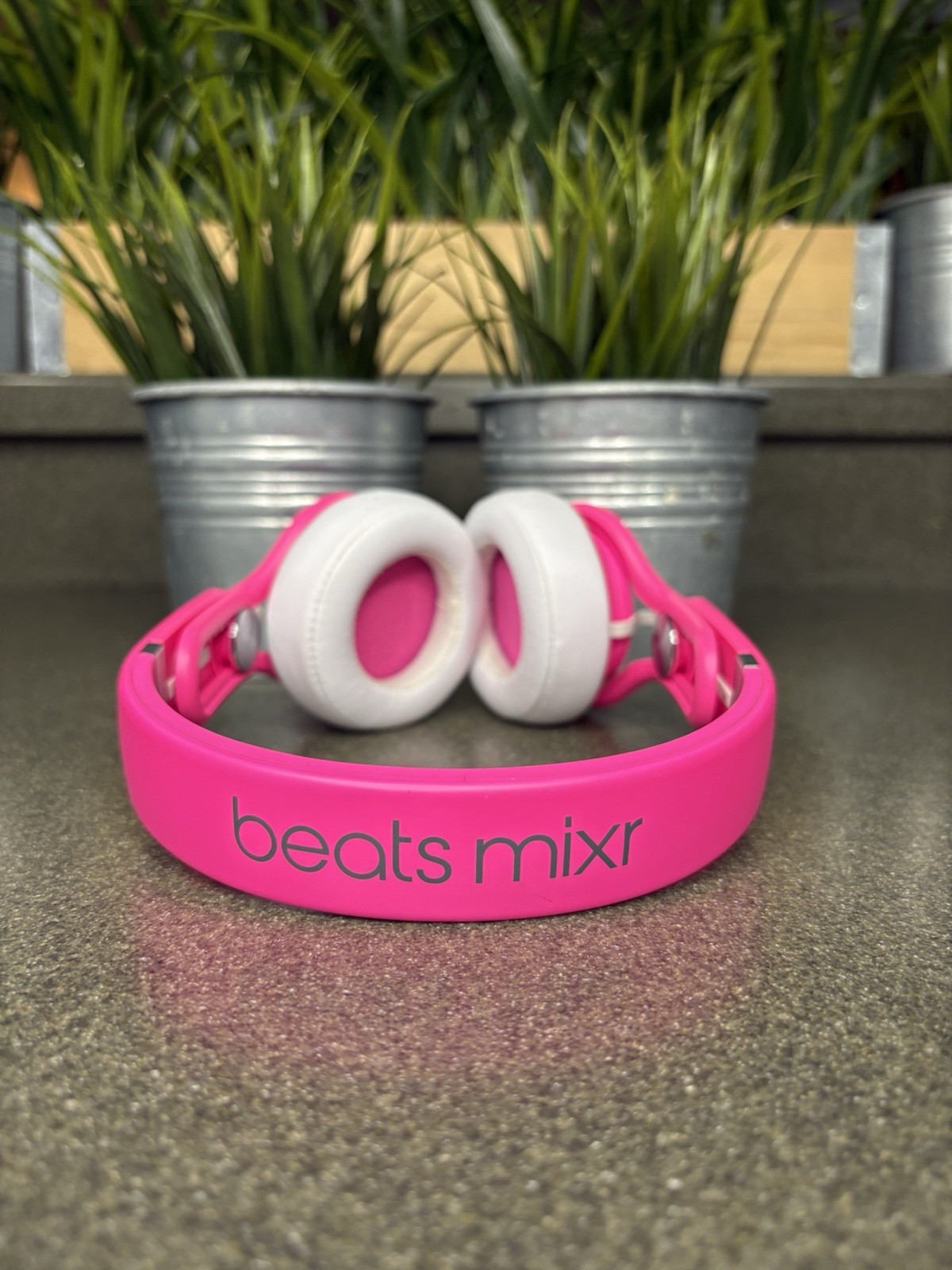 Beats by Dr. Dre MIXR Over the Head DJ Headphones Hot Pink Value $200