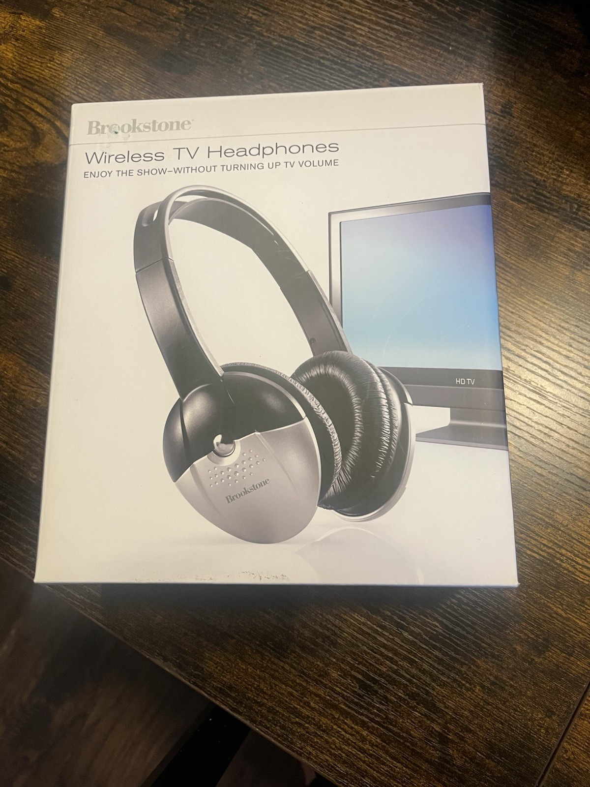 Brookstone Wireless Television TV Hearing Headphones Model 629196 NEW