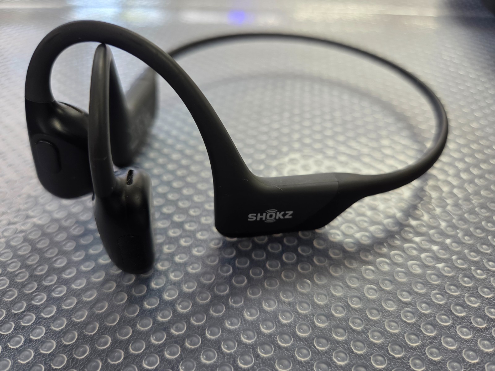Shokz OpenRun Wireless Bone Conduction Headphones – Black S810