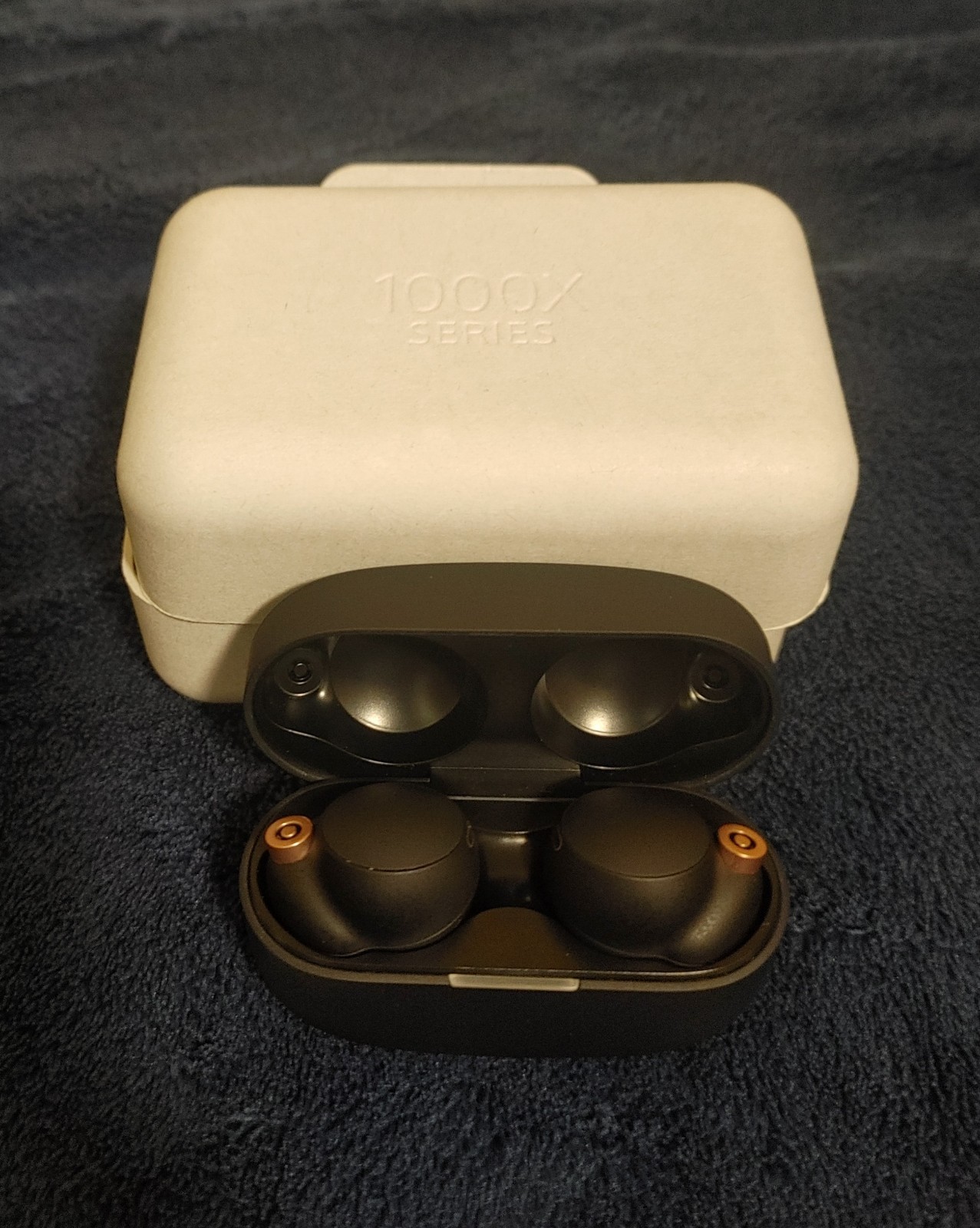 Sony WF-1000XM4 Noise-Canceling Truly Wireless Earbuds Black