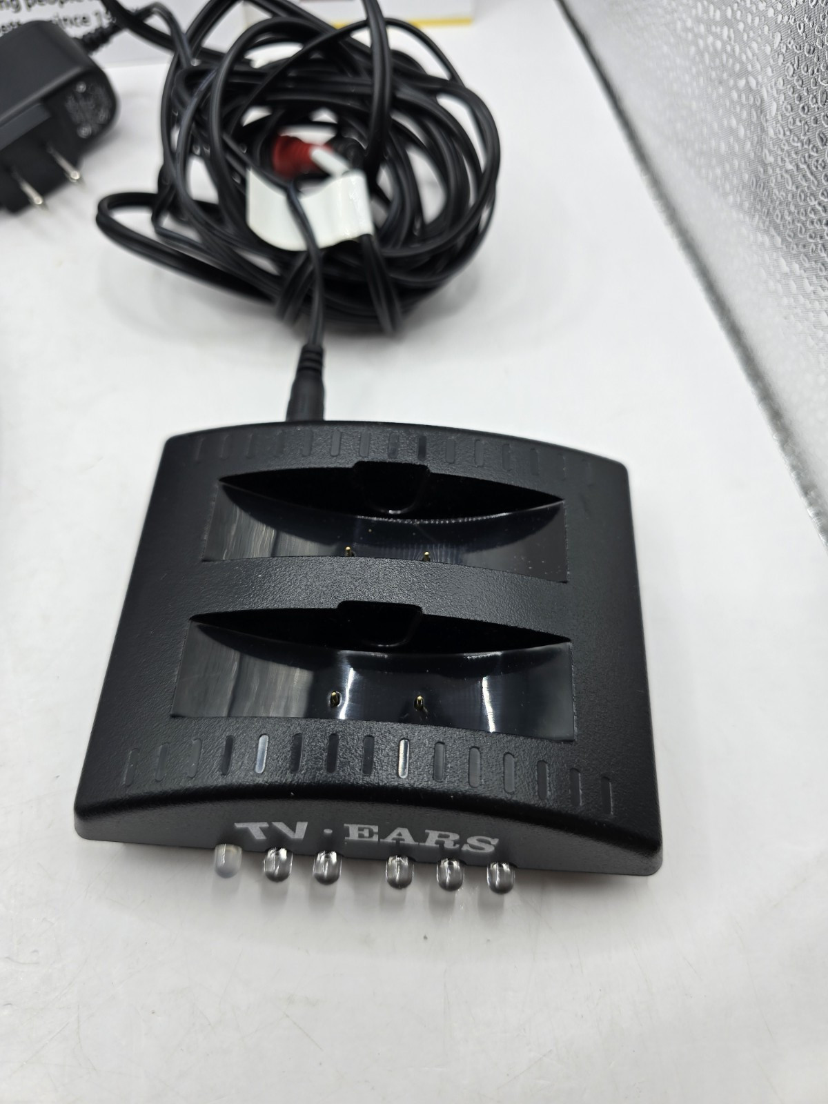TV Ears 330-0123 2.3 Wireless Headphones Headset System