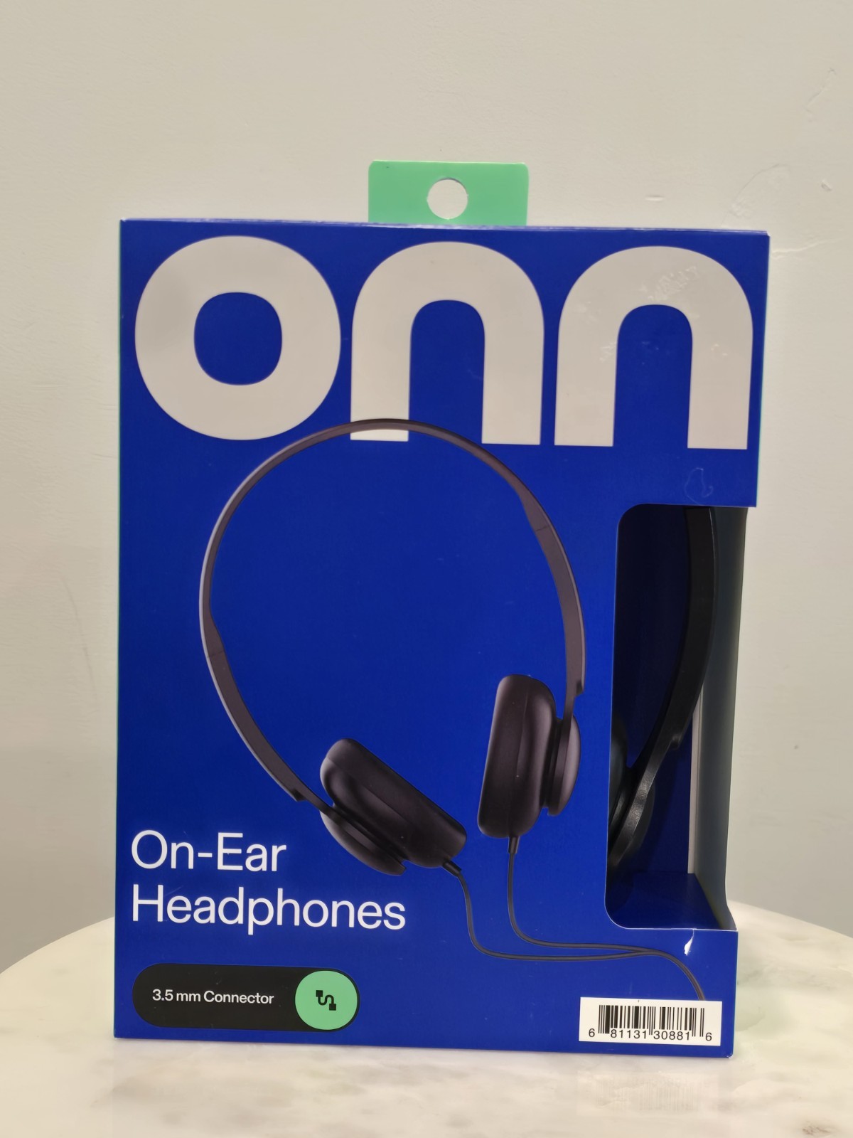 ONN On-Ear Headphones with 3.5mm Jack Adjustable headband *BRAND NEW*