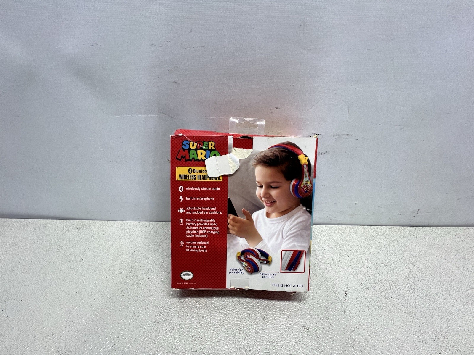 eKids – Super Mario Bluetooth Headphones – Red –