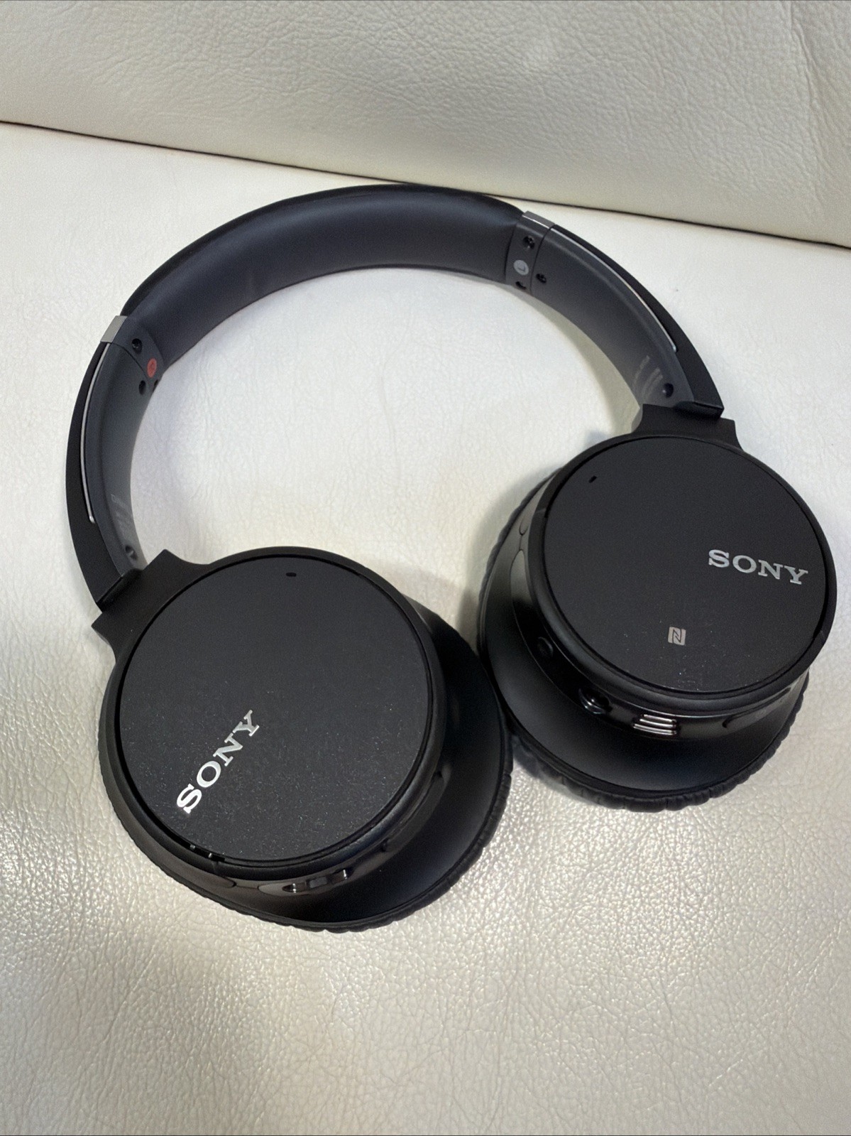Sony WH-CH700N Wireless Over-Ear Noise Canceling Headphones TESTED