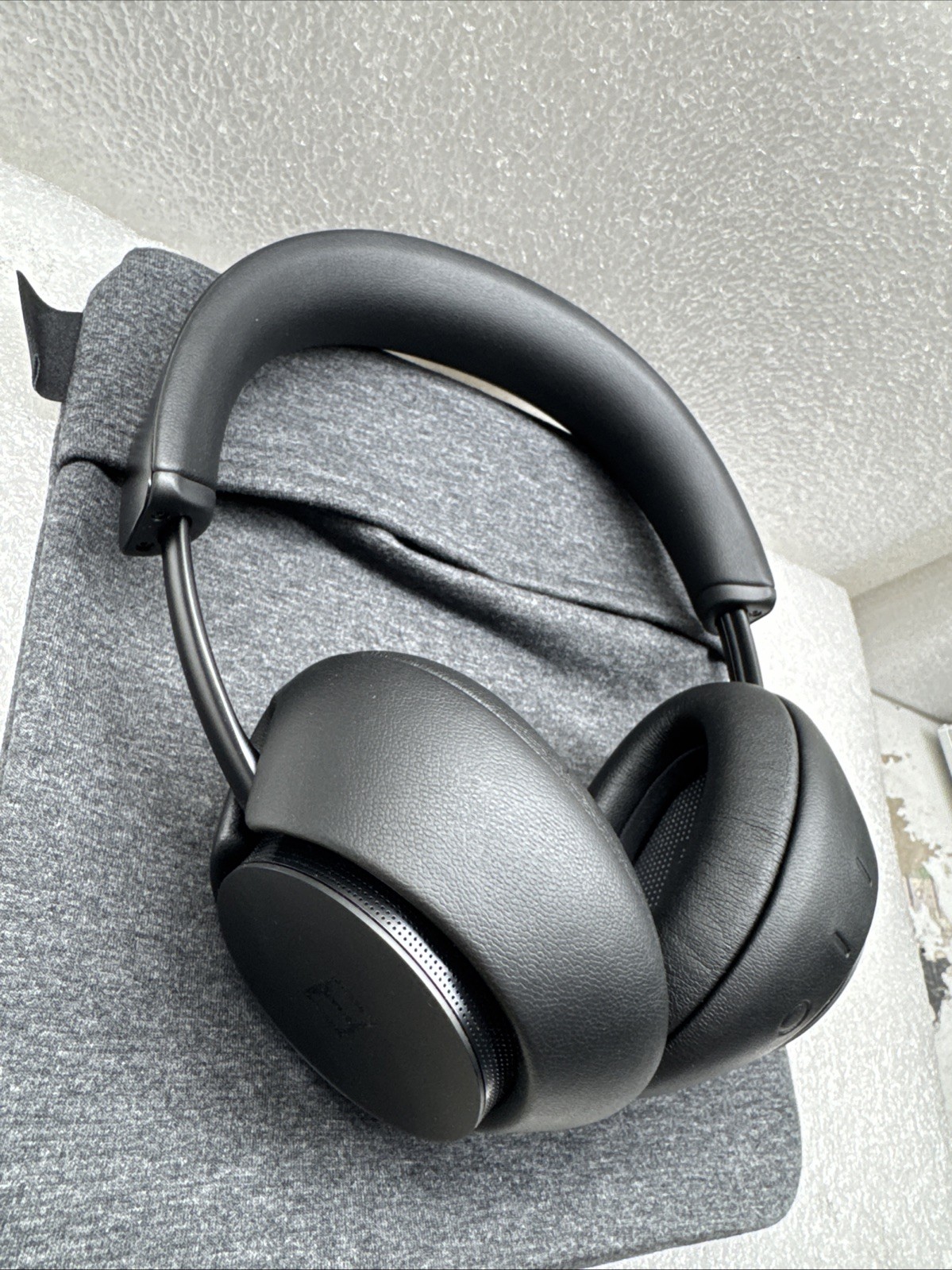 Used Dolby Dimension Wireless Headphones – Active Noise Cancellation Grade A