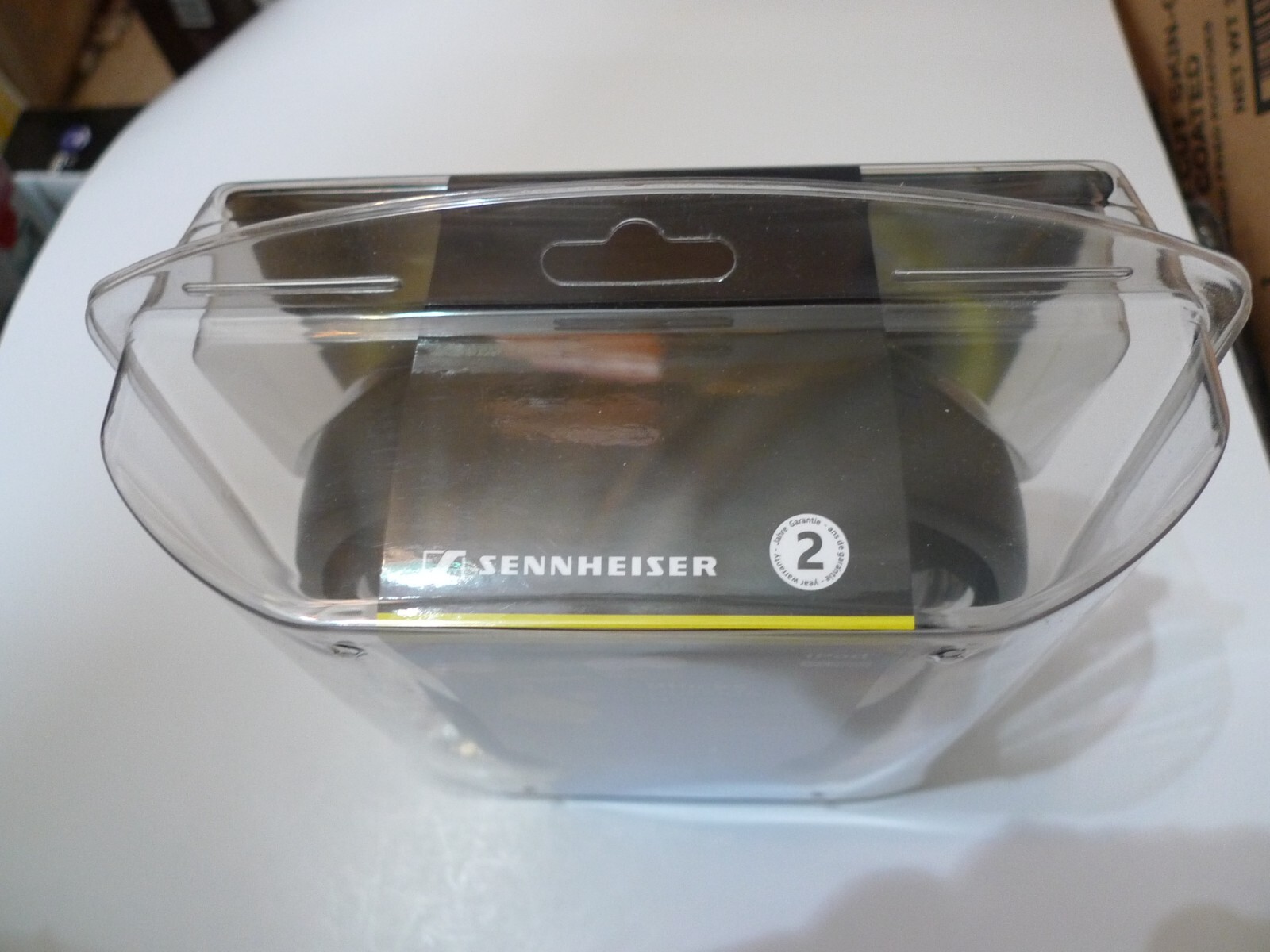 Brand New Sennheiser HD428S Closed Circumaural Hi-Fi Headphone SEALED for Ipod