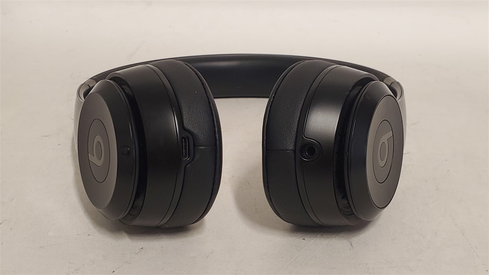 Beats by Dr. Dre Solo 4 Wireless On-Ear Bluetooth Headphones, A3140, Matte Black