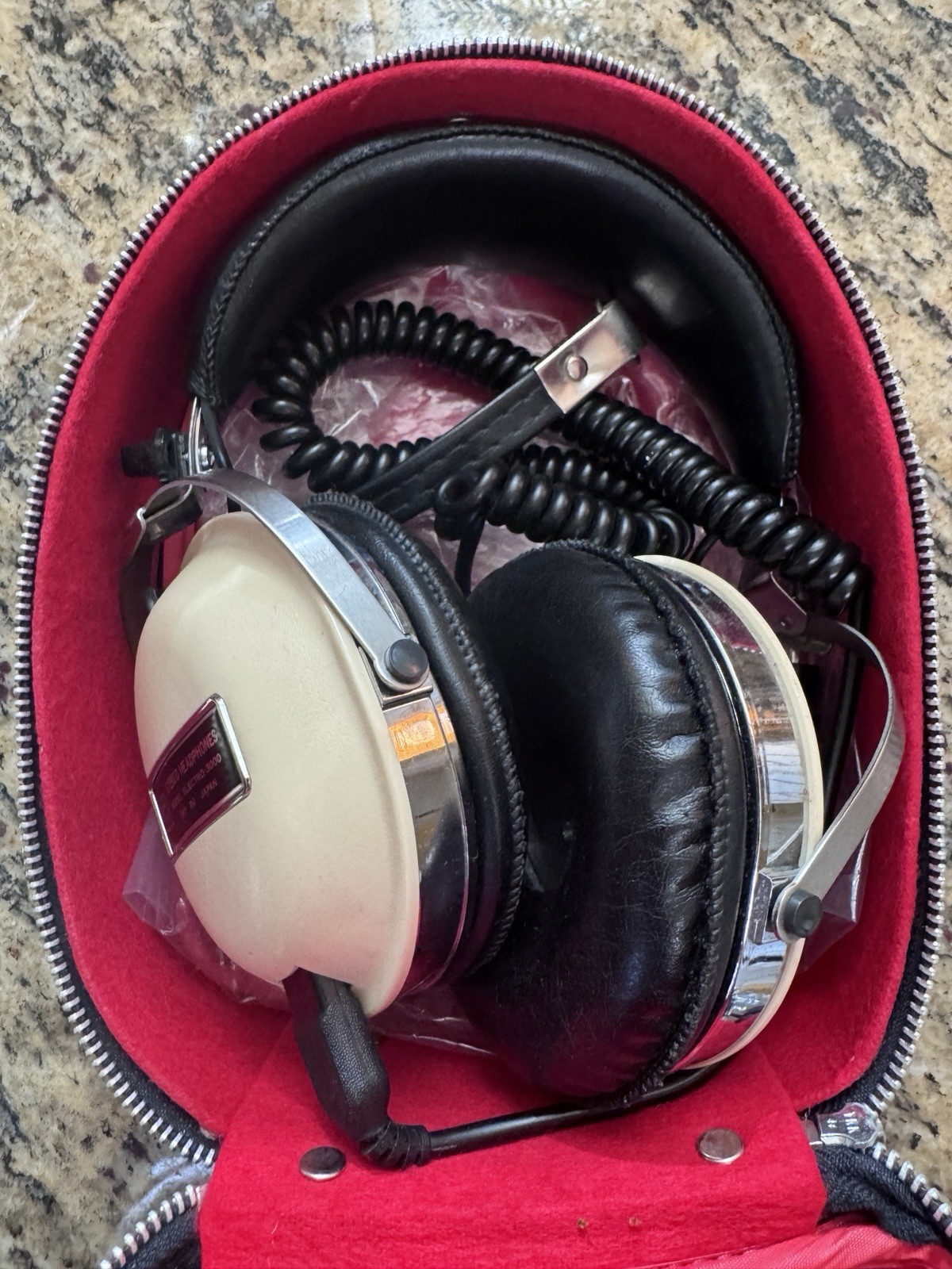 Vintage Rystl Electro-3000 Stereo Headphones With Case Made in Japan