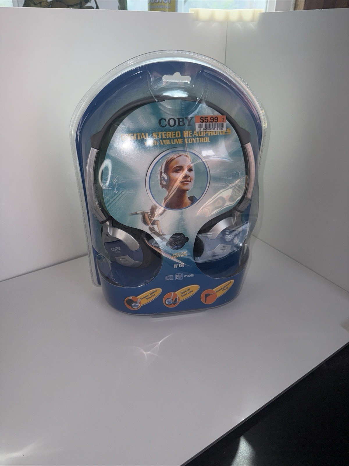 Coby CV-130 Super Bass Digital Stereo Headphones New In Box Sealed