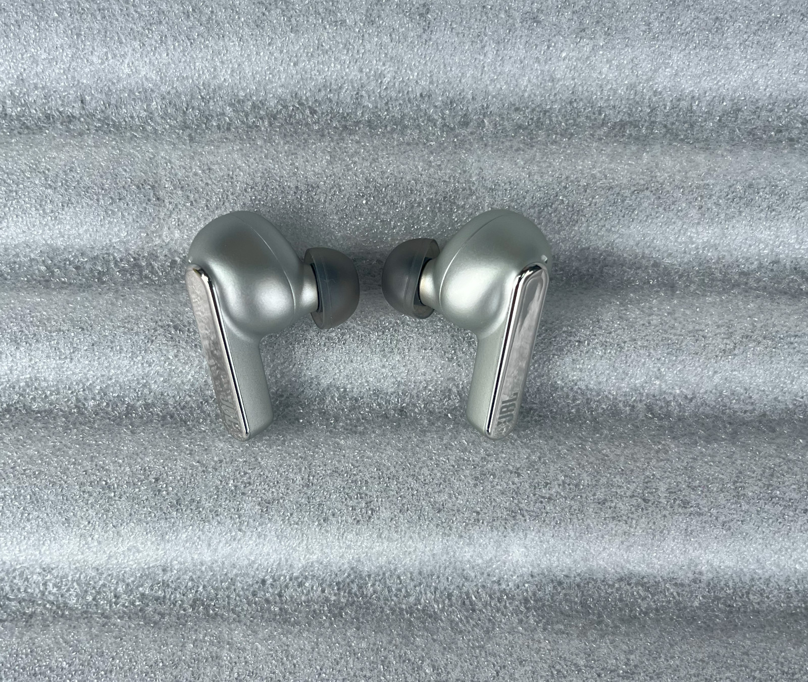JBL LIVE PRO 2 TWS -A Pair of earbud Only-NO CASE