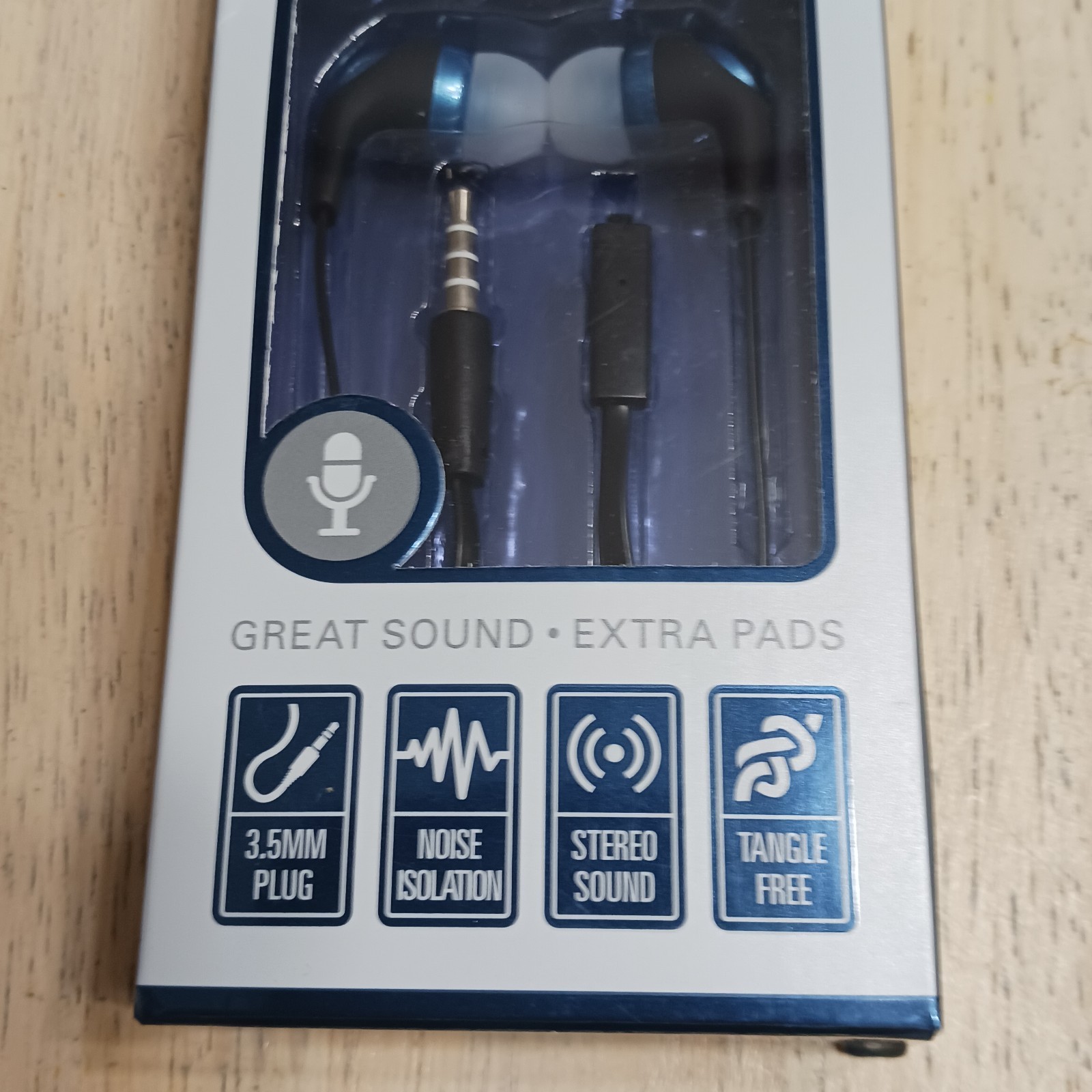 Curve Earbuds w/ In-Line Mic 3.5mm Tangle Free Flat Cord Multicolor Lot Of 11