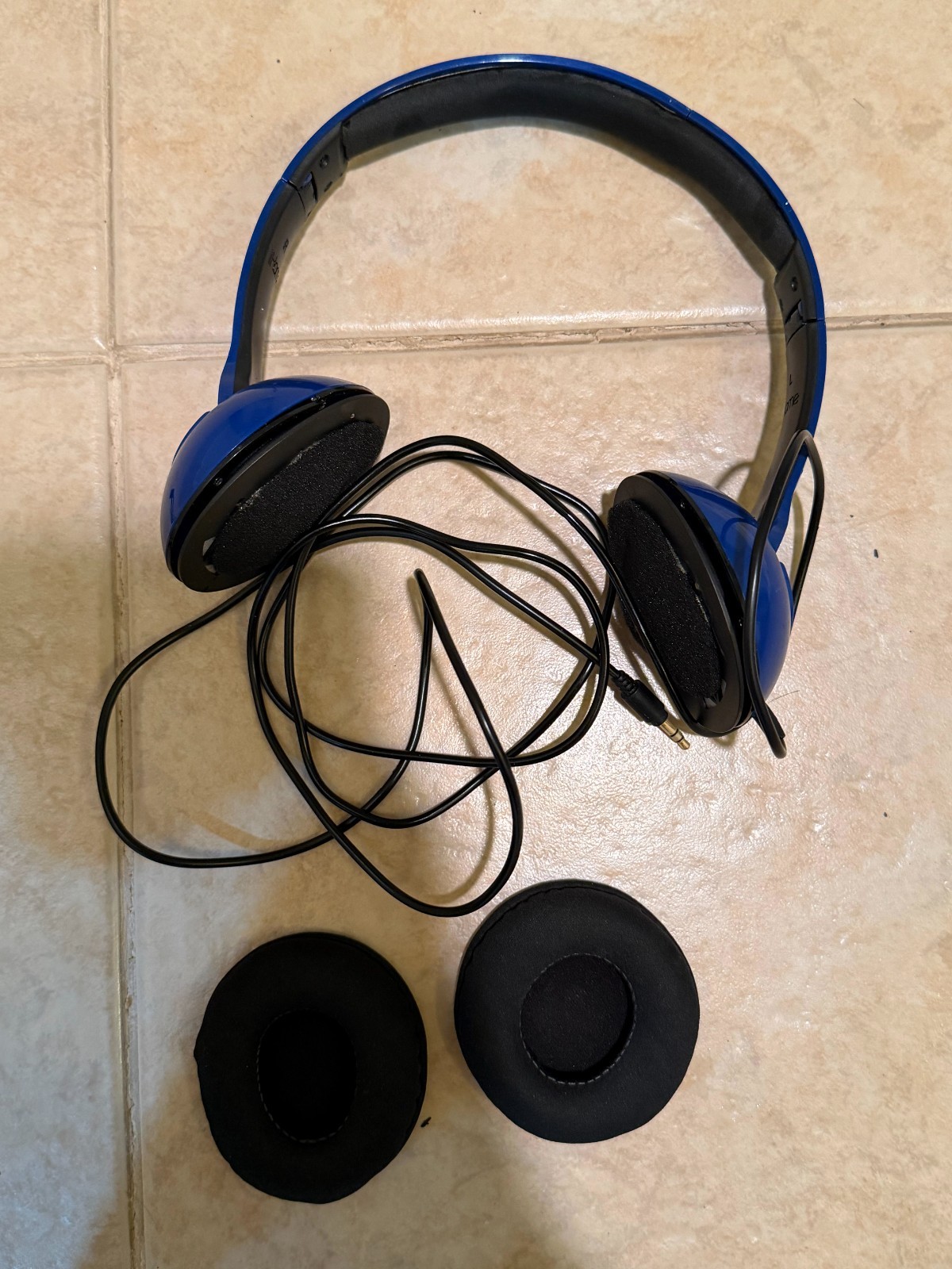 H iHome Wired Headset (Working or Broken: Unknown)