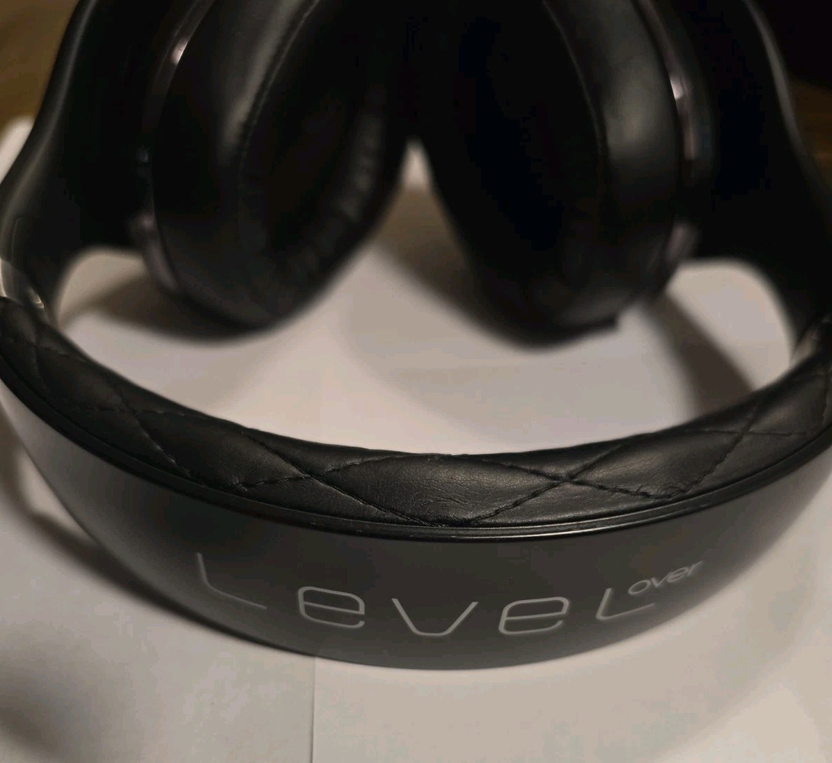 SAMSUNG Level Over EO-AG900BBESTA Premium Bluetooth Over Ear Headphone Black OEM