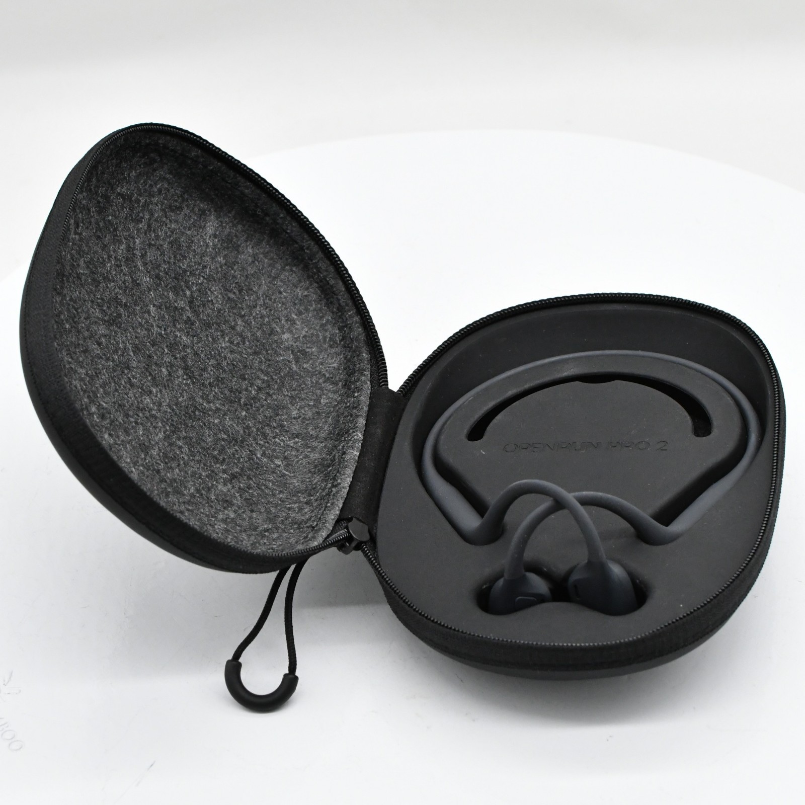 Shokz OpenRun Pro 2 Headphones Case, USB-C Charging Cable, USB-C Charging Block