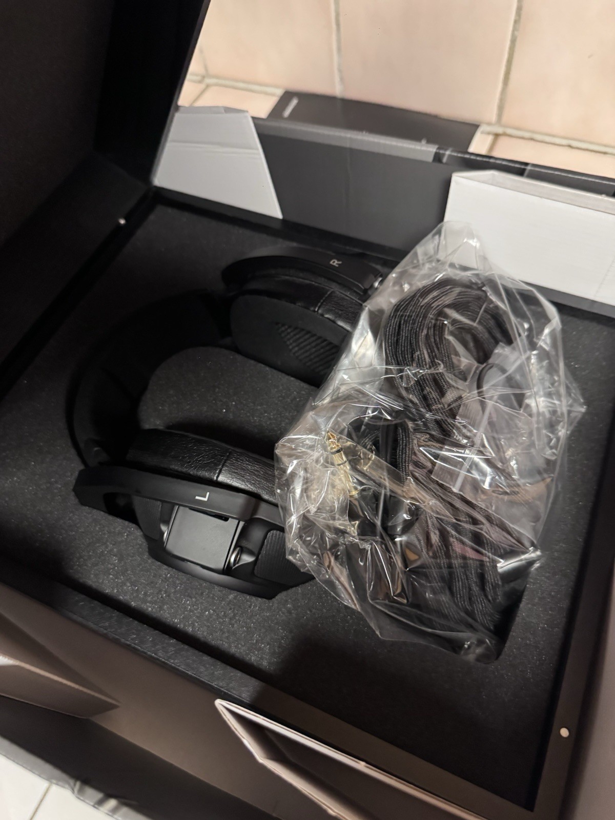 Brand New Sennheiser HD 820 Over-Ear Closed-Back Headphones (Black) New In Box