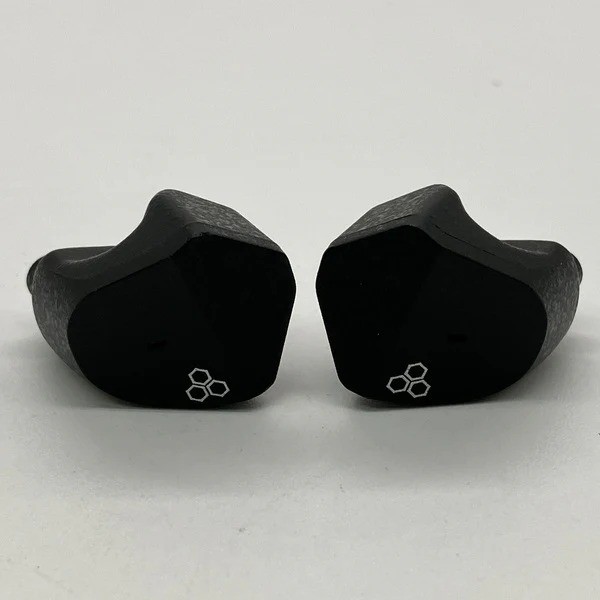 FINAL AUDIO ZE3000 Bluetooth Earphones Black