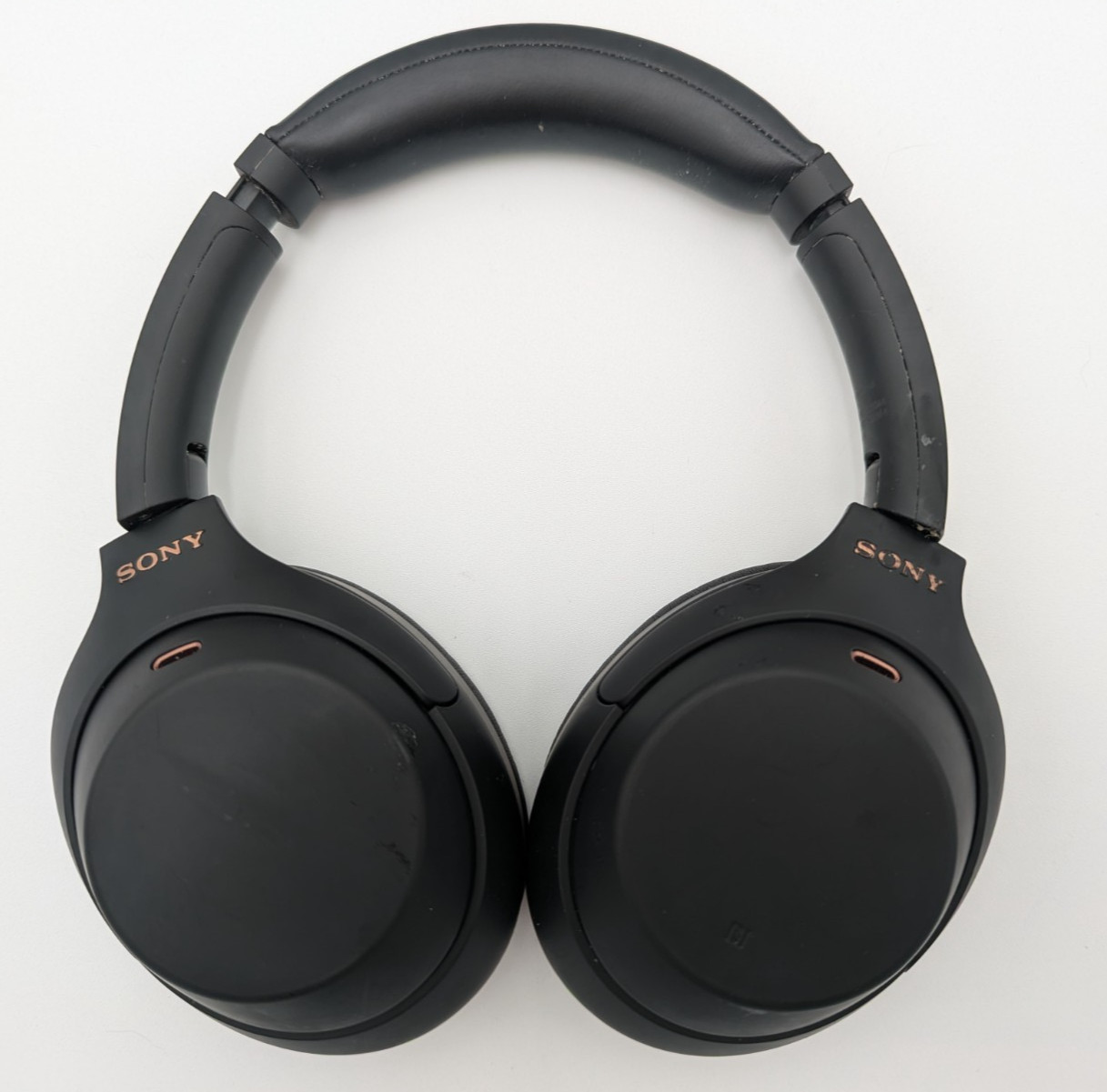 Sony WH-1000XM4 Wireless Headphones Black – New Ear Pads Please Read Description