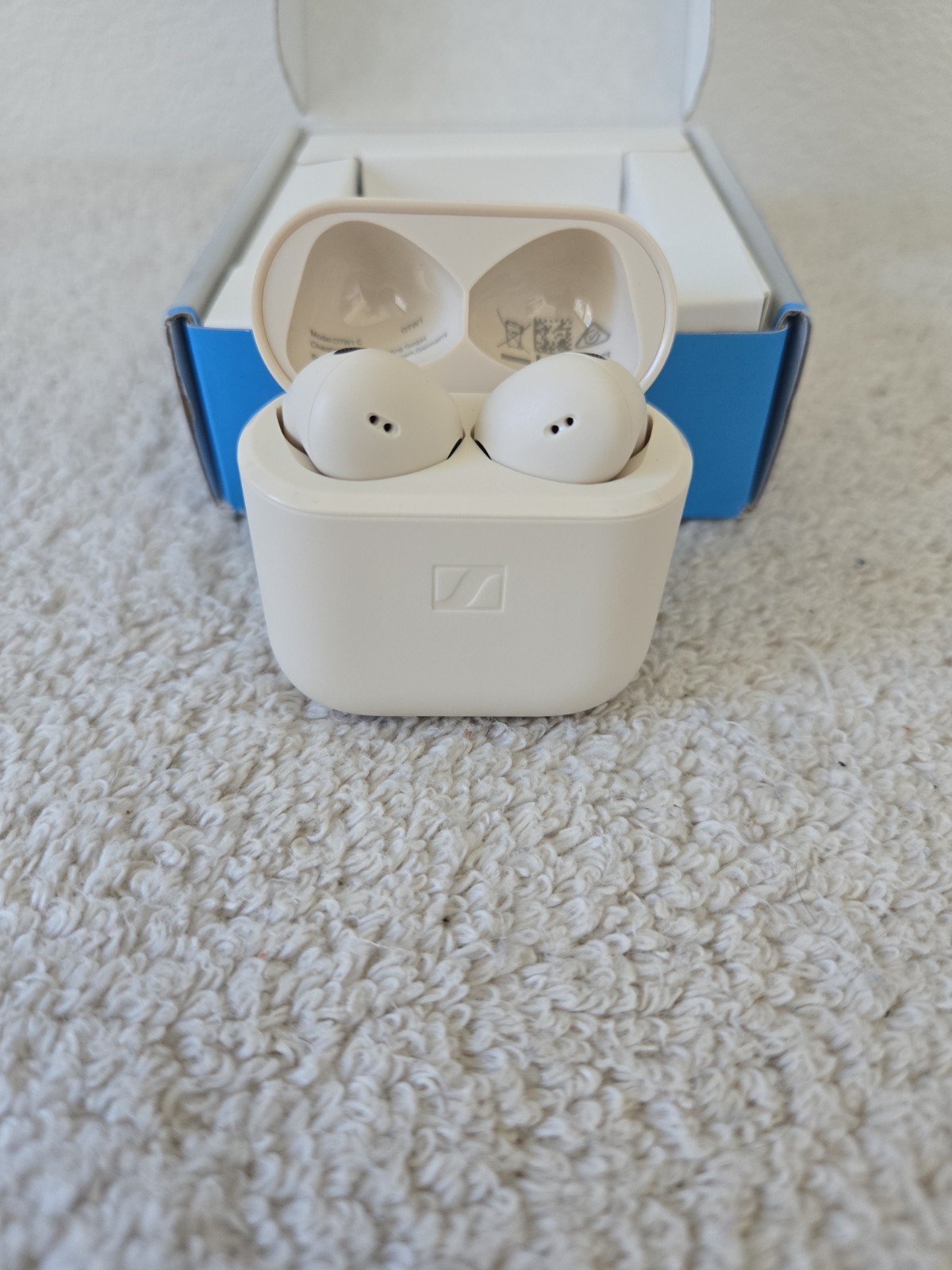 Sennheiser ACCENTUM Open Wireless Earbuds – Cream Open Box