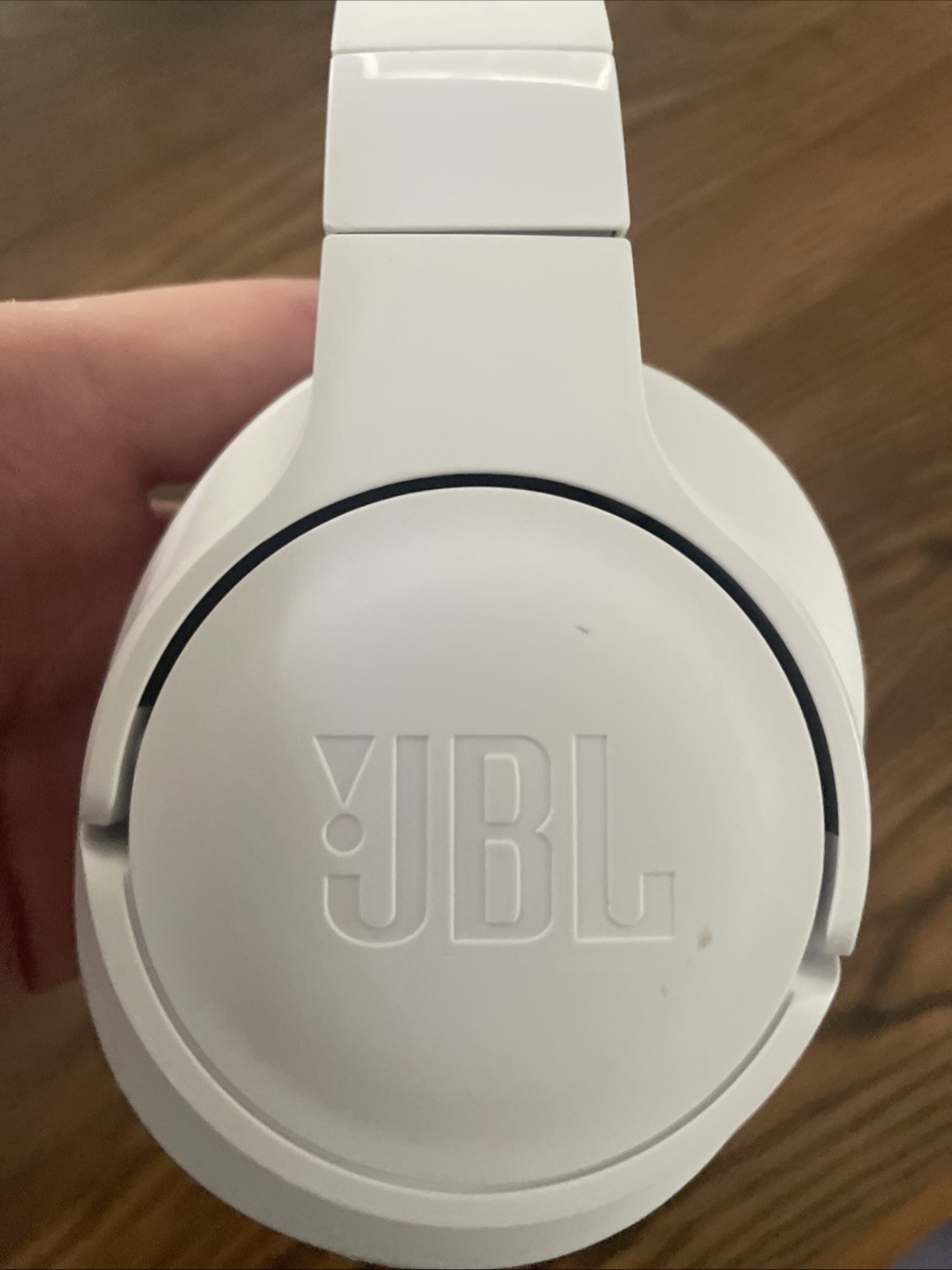 JBL Tune 770NC Over-ear Wireless Headphones – White