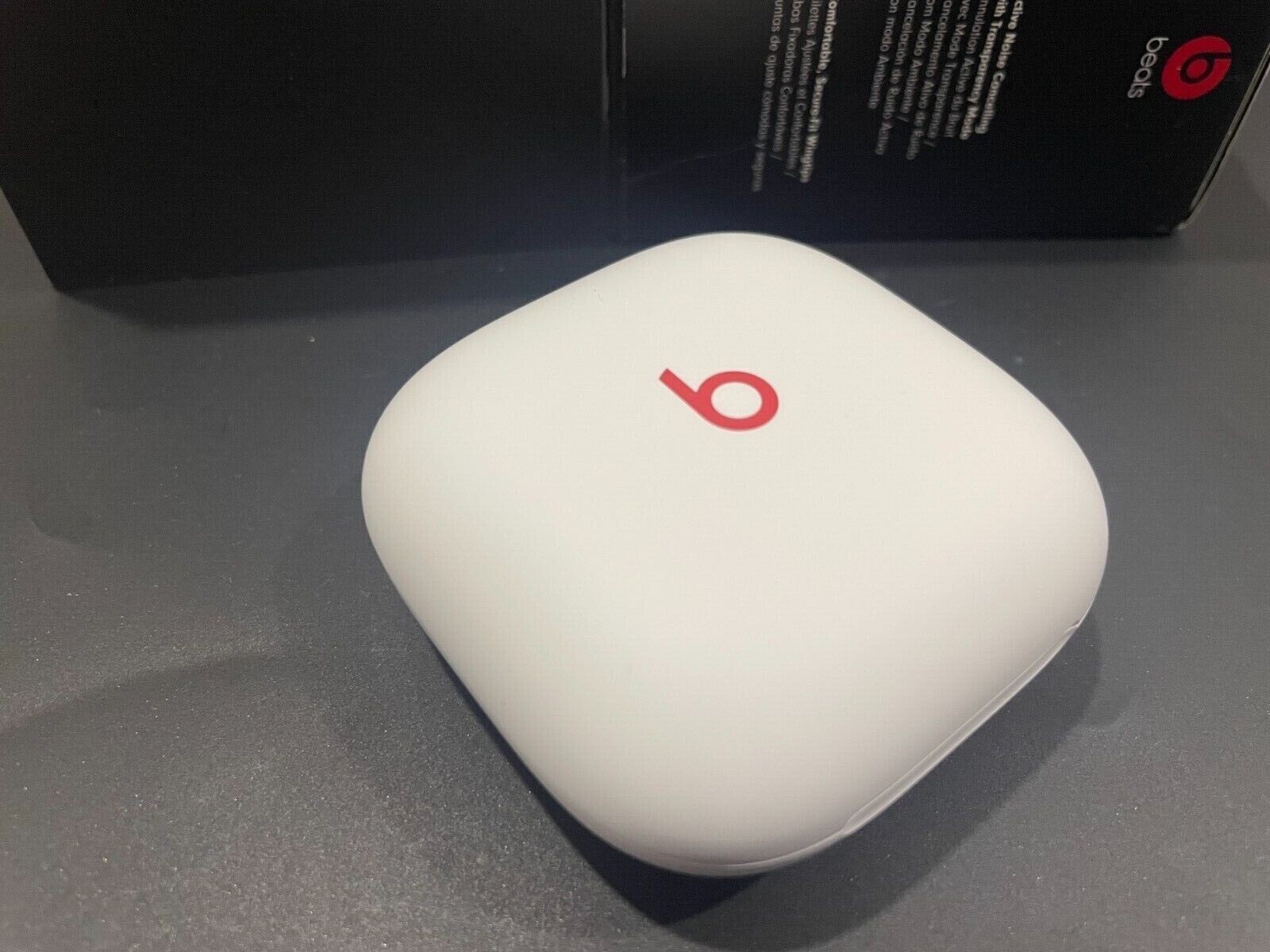 Original Beats by Dr. Dre – Beats Fit Pro Charging Case Replacement – WHITE