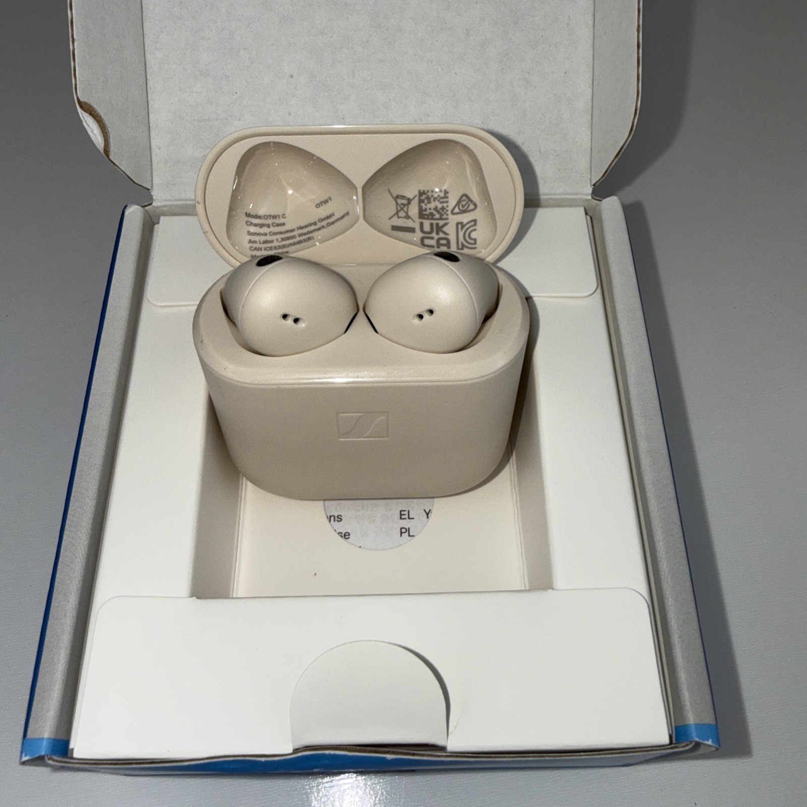 Sennheiser ACCENTUM Open Wireless Earbuds – Cream