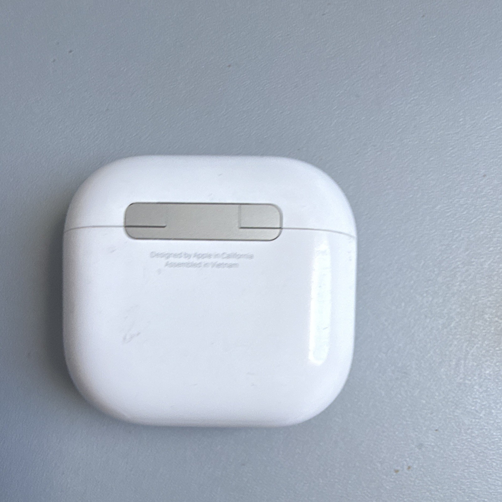 Apple AirPods 4 White Bluetooth Earbuds w/ Case