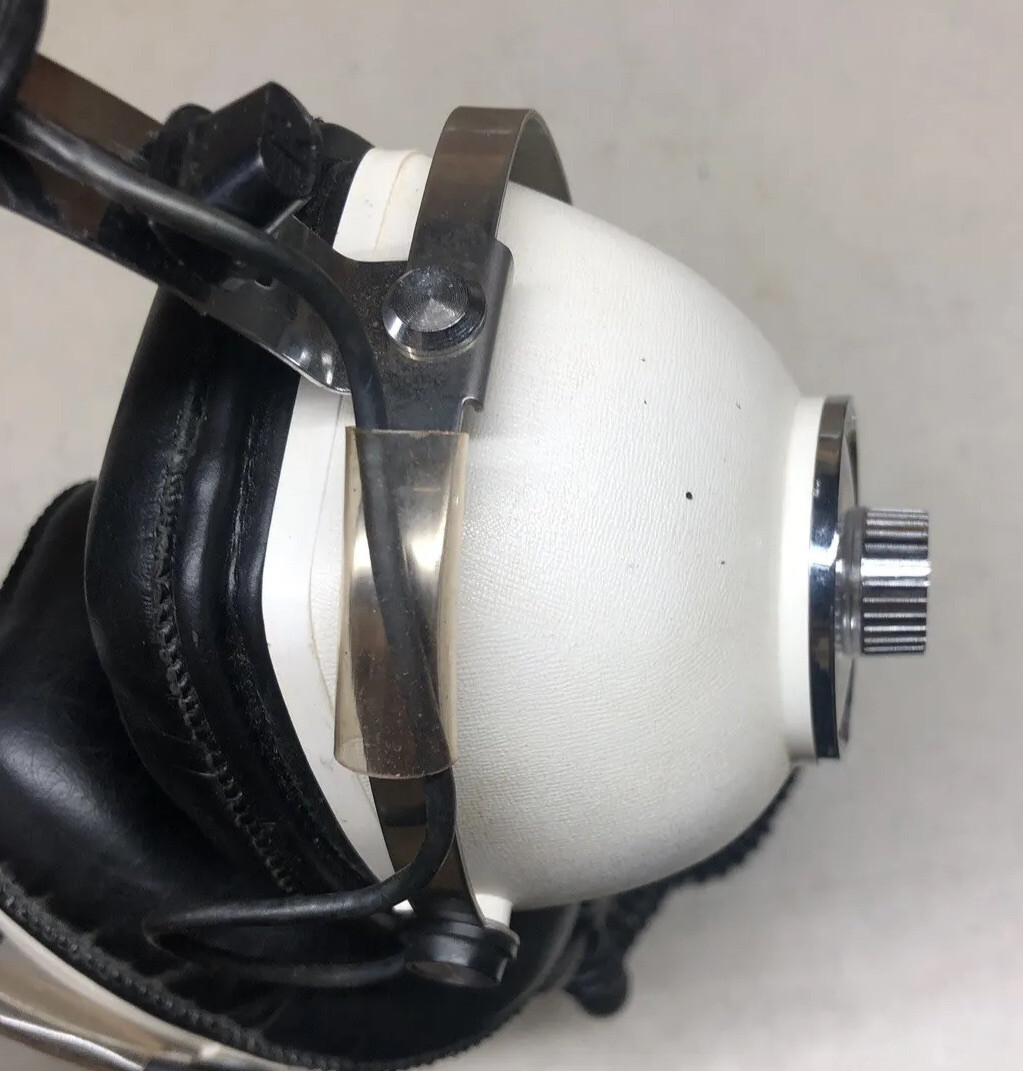 Lykes SHP 500 Stereo Headphones- White Untested