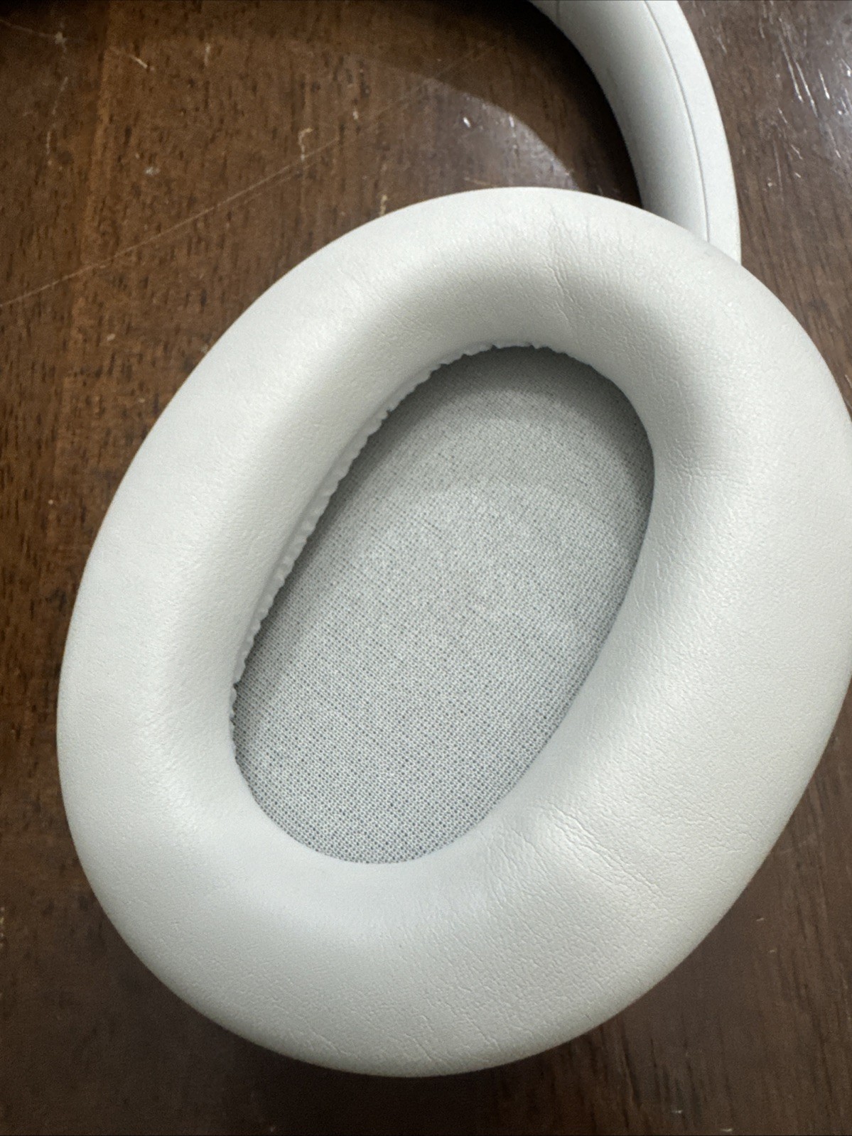 Sony WH-CH720N Wireless Noise Canceling Headphones Bluetooth White whch720n