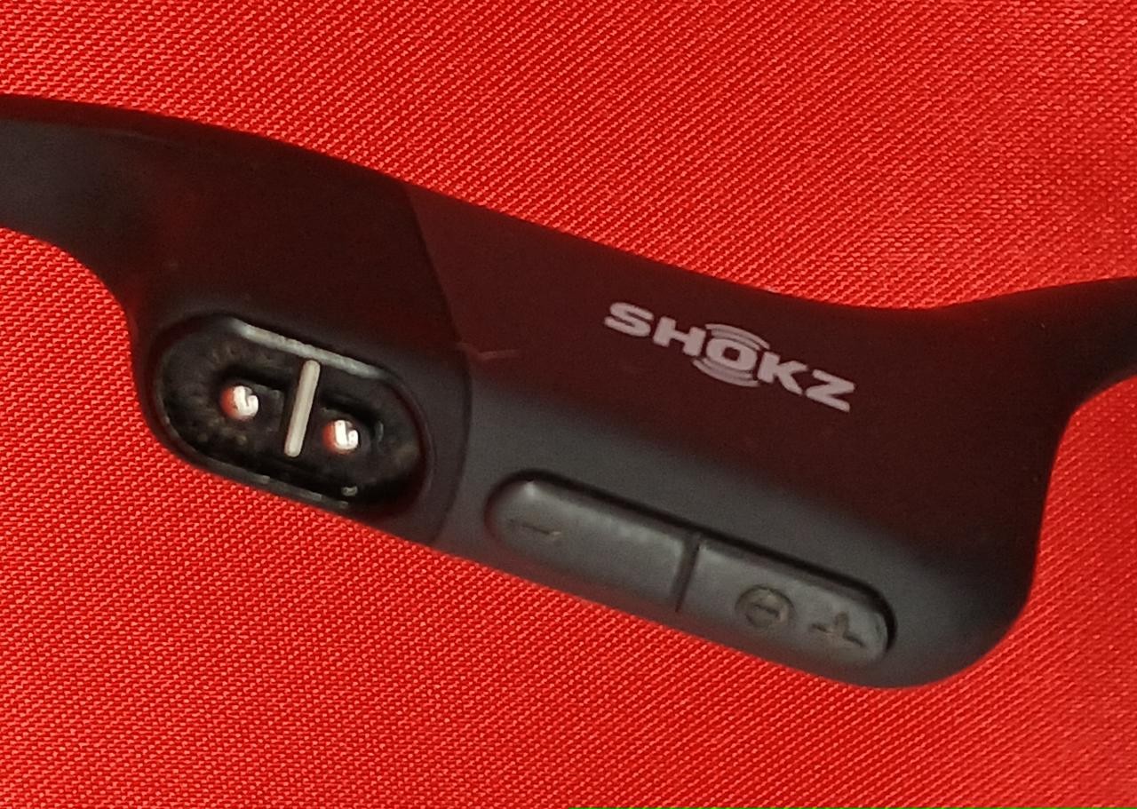 Shokz OpenRun Mini S803 Bone Conduction Headphones Wireless 26g JP Used