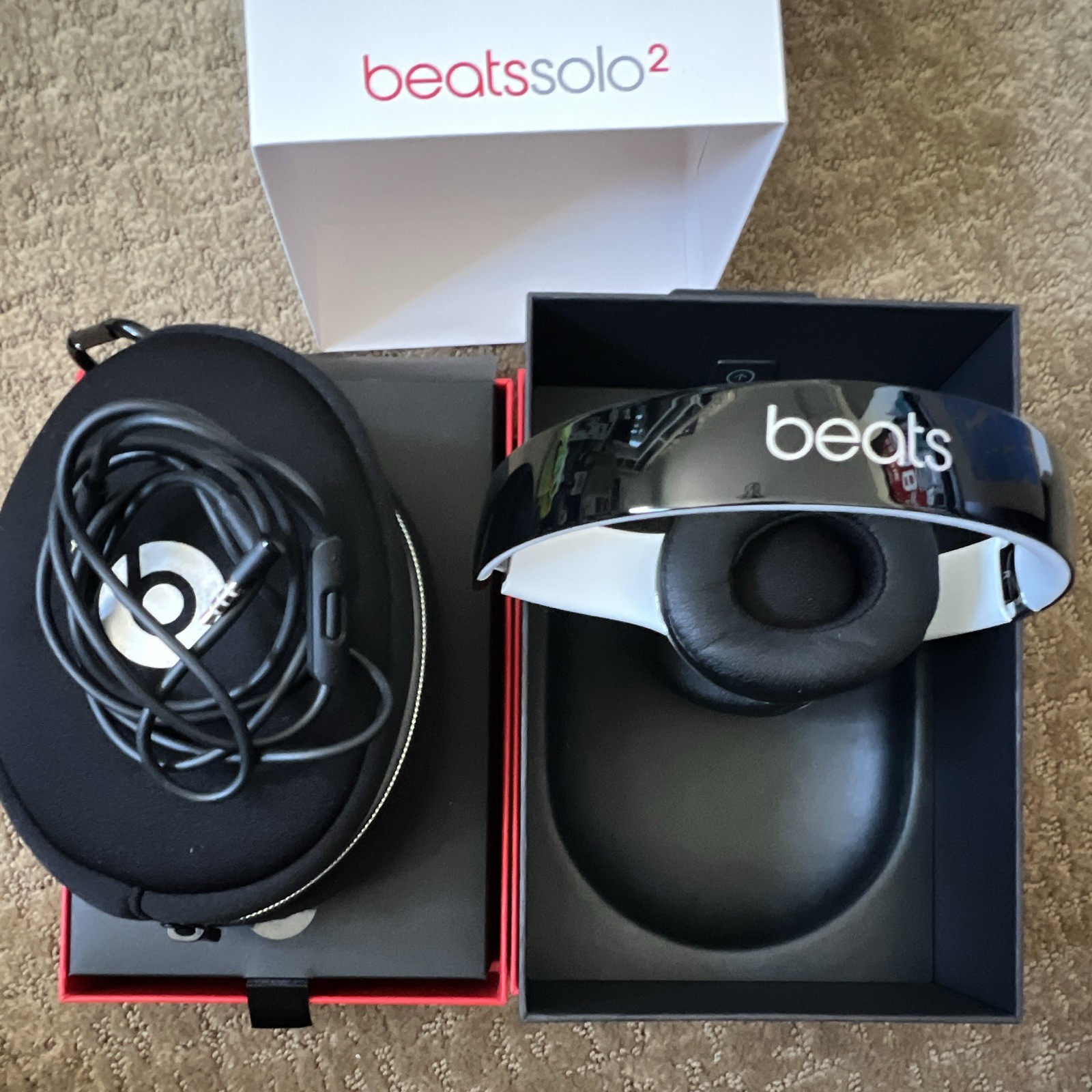 Beats by Dr. Dre Solo2 Luxe On-Ear Wired 3.5mm Headphones Black (Original Box)