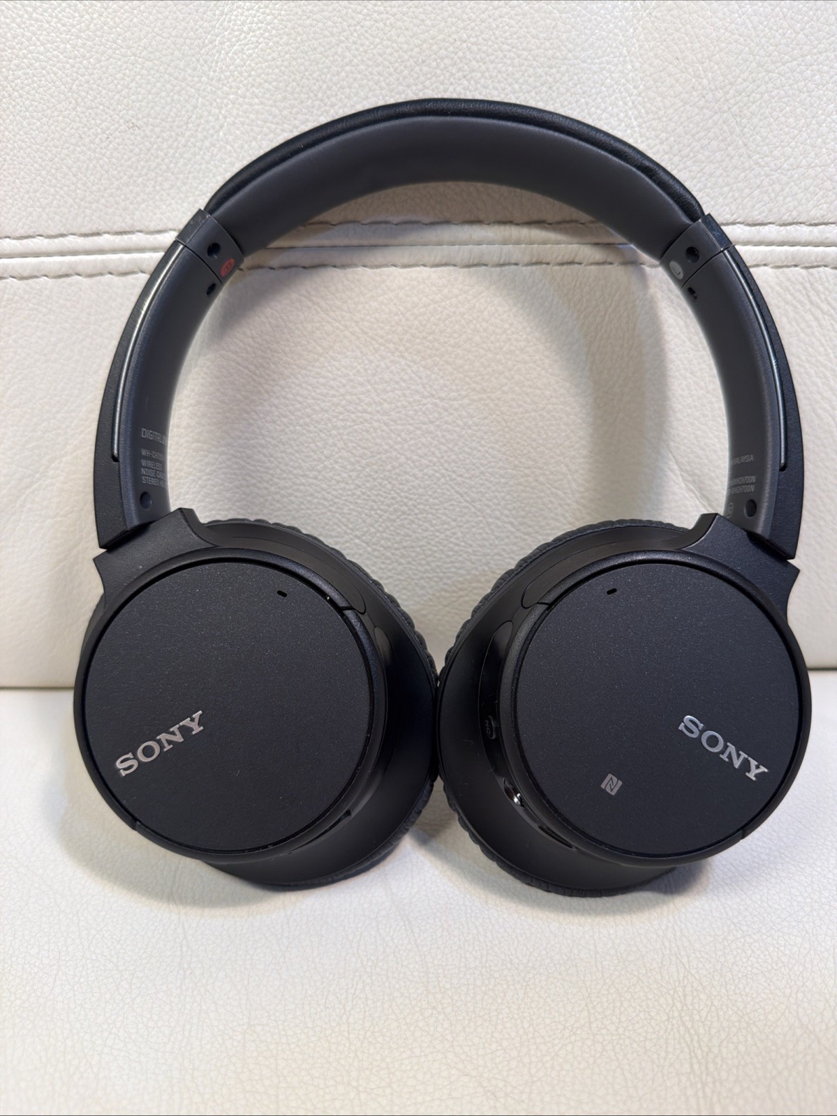 Sony WH-CH700N Wireless Over-Ear Noise Canceling Headphones TESTED