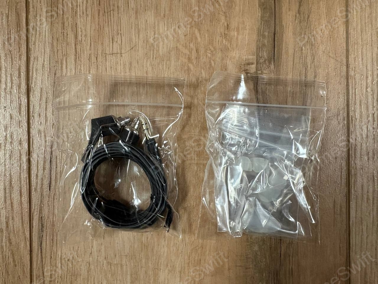Klipsch R6 Black In-Ear Headphones, 1061878, Replacement – NEW
