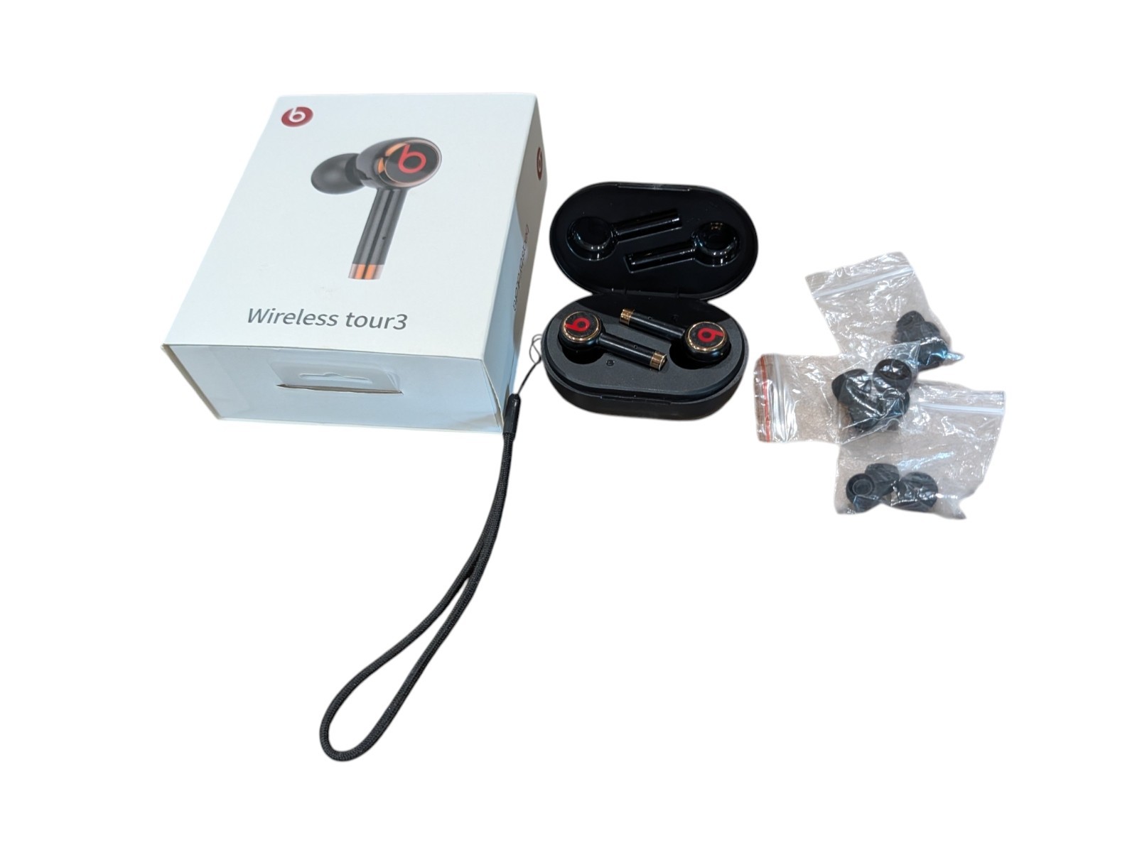 Beats Wireless Tour 3 Earbuds Black With Case + New Pads