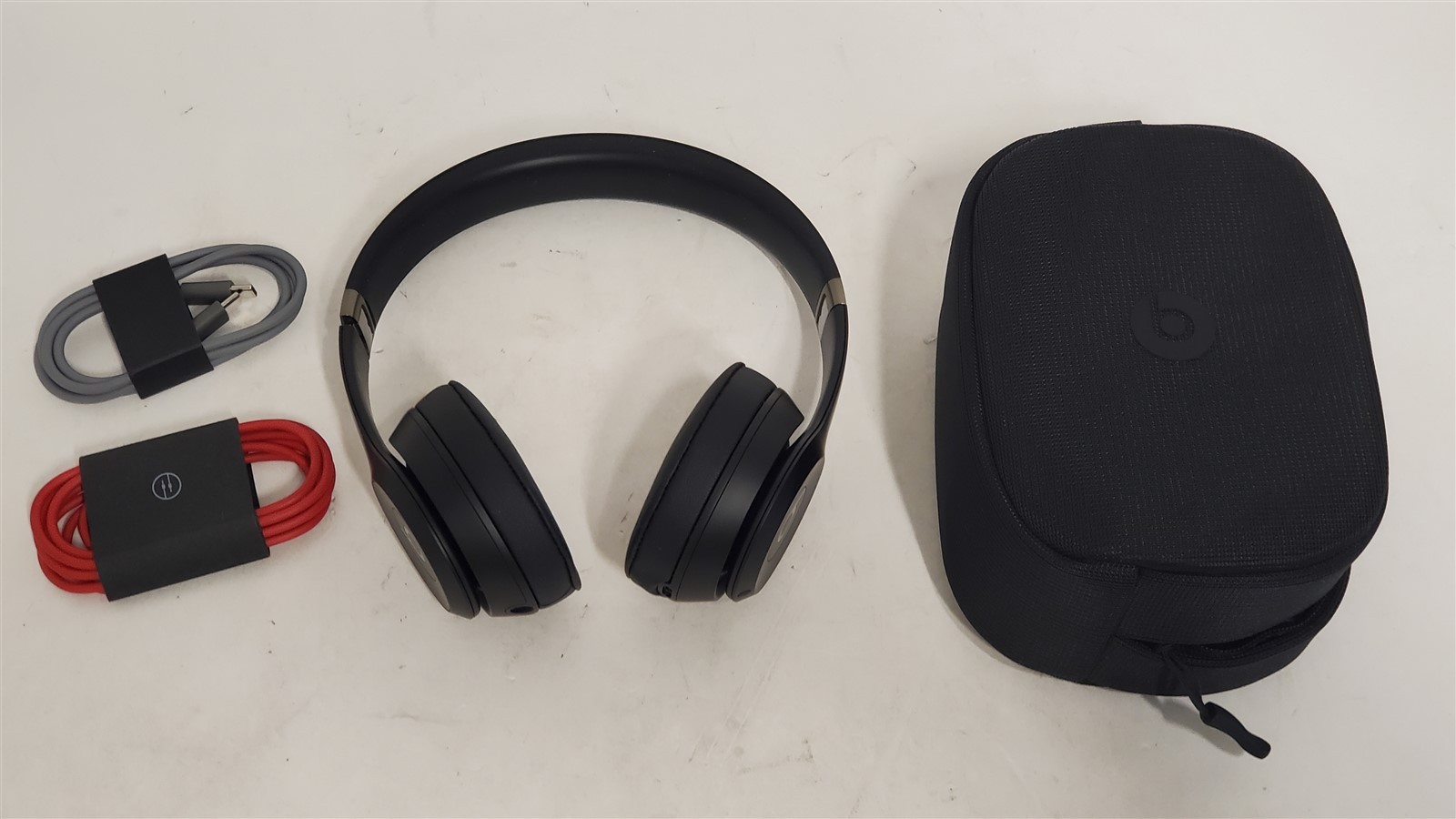 Beats by Dr. Dre Solo 4 Wireless On-Ear Bluetooth Headphones, A3140, Matte Black