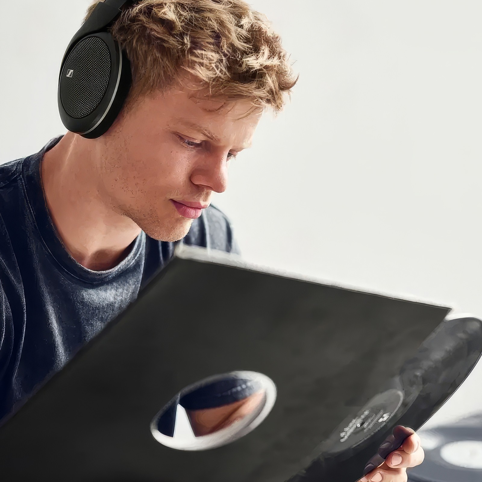 Sennheiser HD 550 Headphones (DEMO)