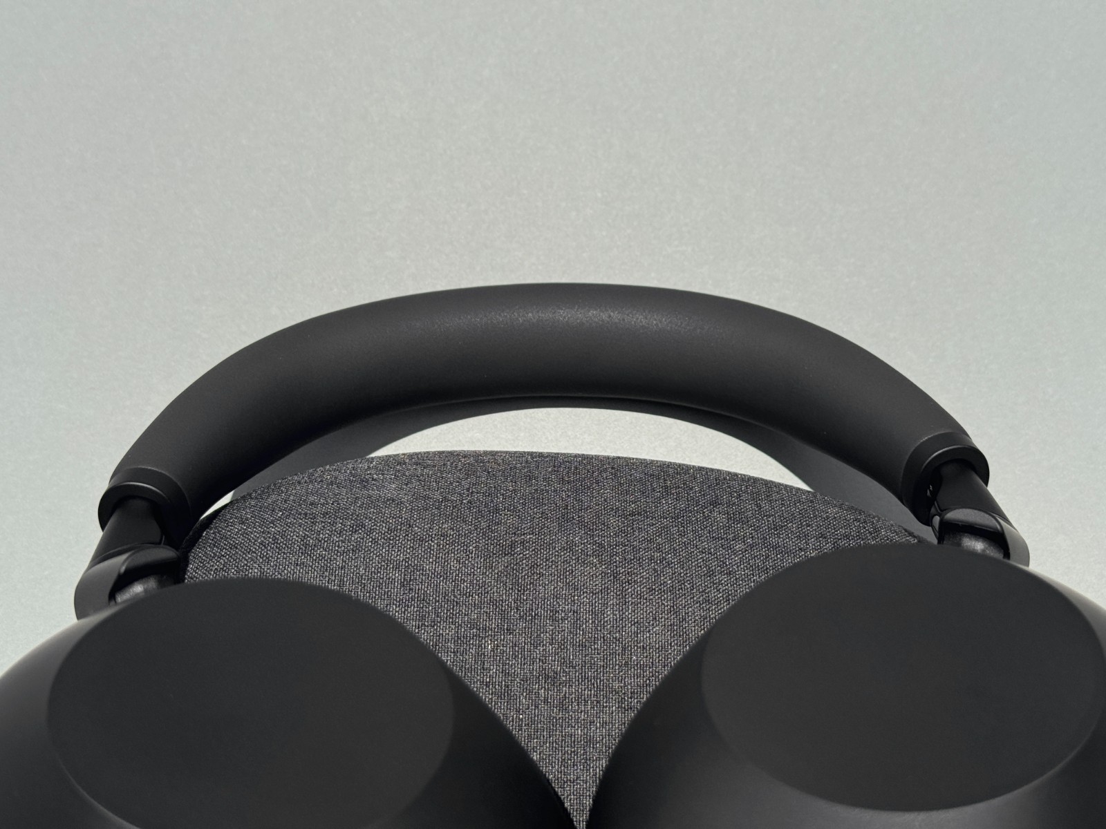 Sony WH-1000XM6 Wireless Noise Canceling Headphones with case – Black #OB
