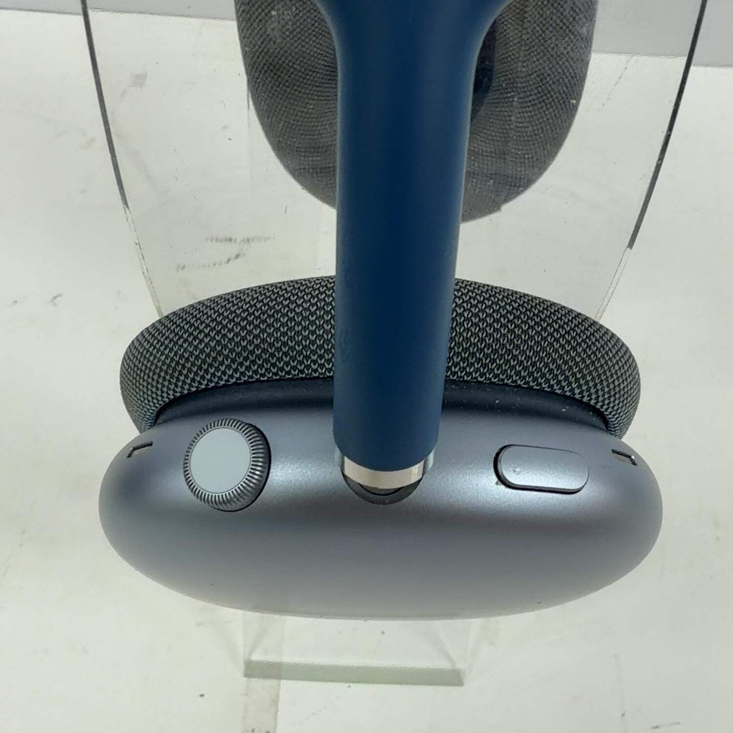 Apple AirPods Max Wireless Over-Ear Headphones Blue