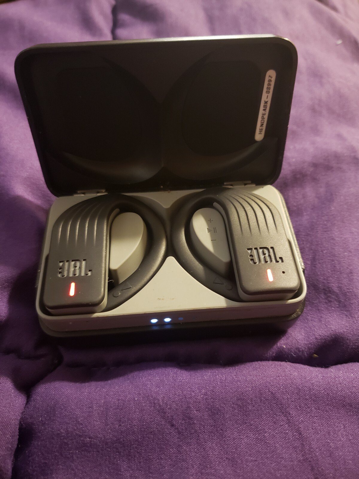 wireless earbuds jbl