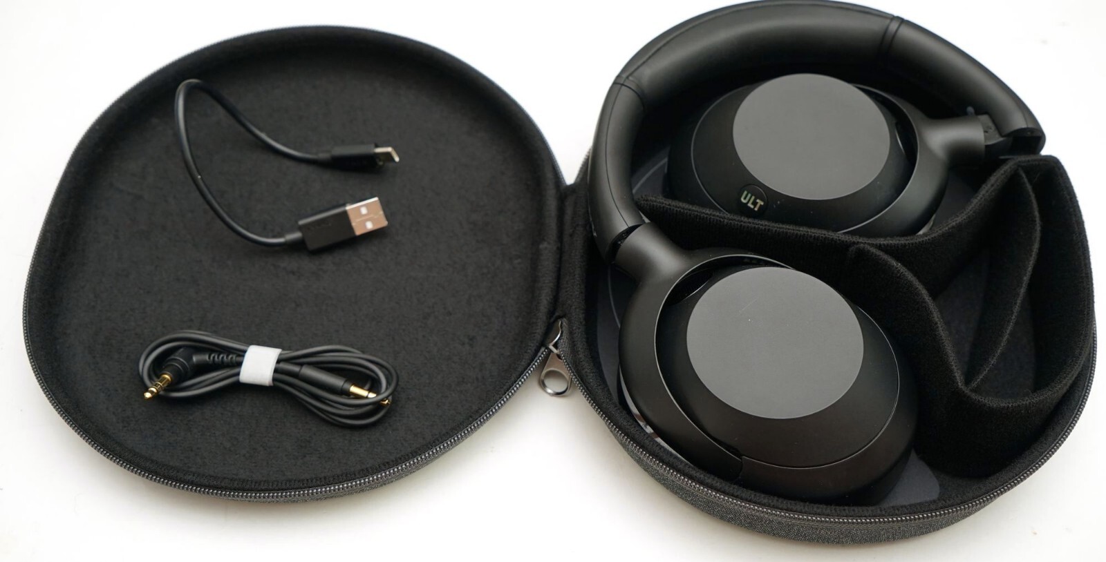 Sony WH-ULT900N/B Noise Canceling Headphones Bluetooth WHULT900N Black