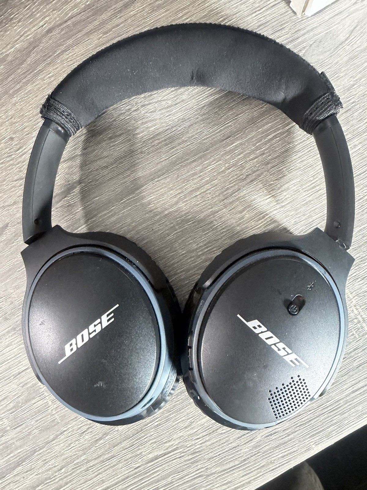 Bose SoundLink Around-Ear II AE2W Wireless Bluetooth New Pads.