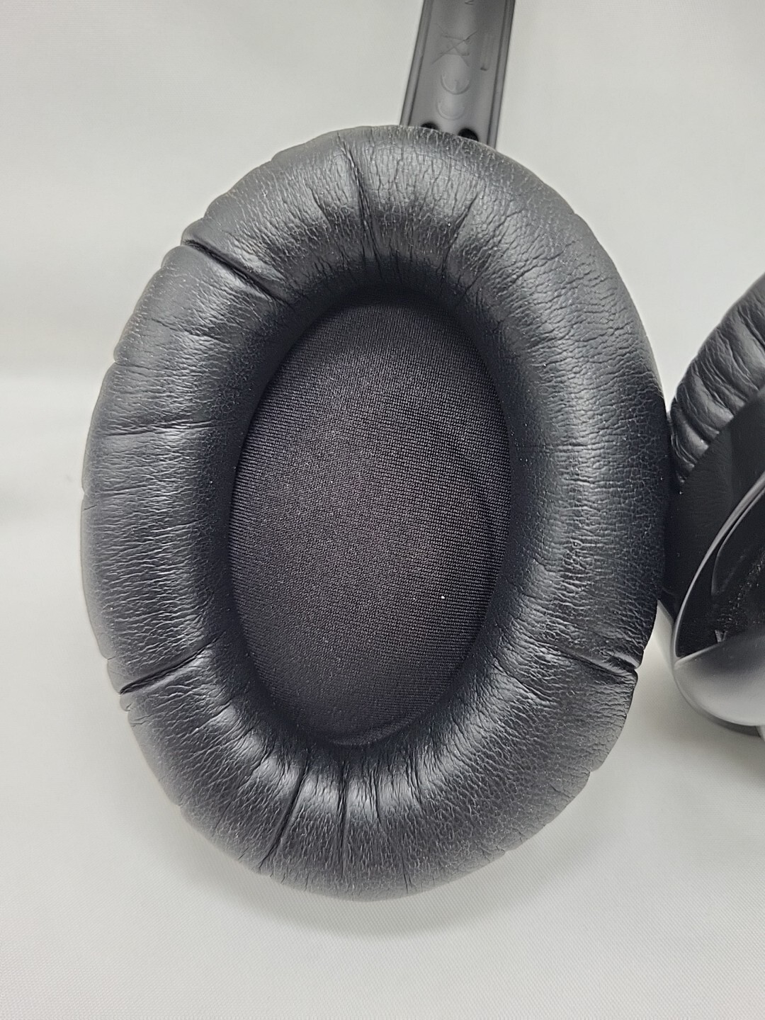 Maxell NC-IV Superior Noise Cancellation Headphones Tested Work Great