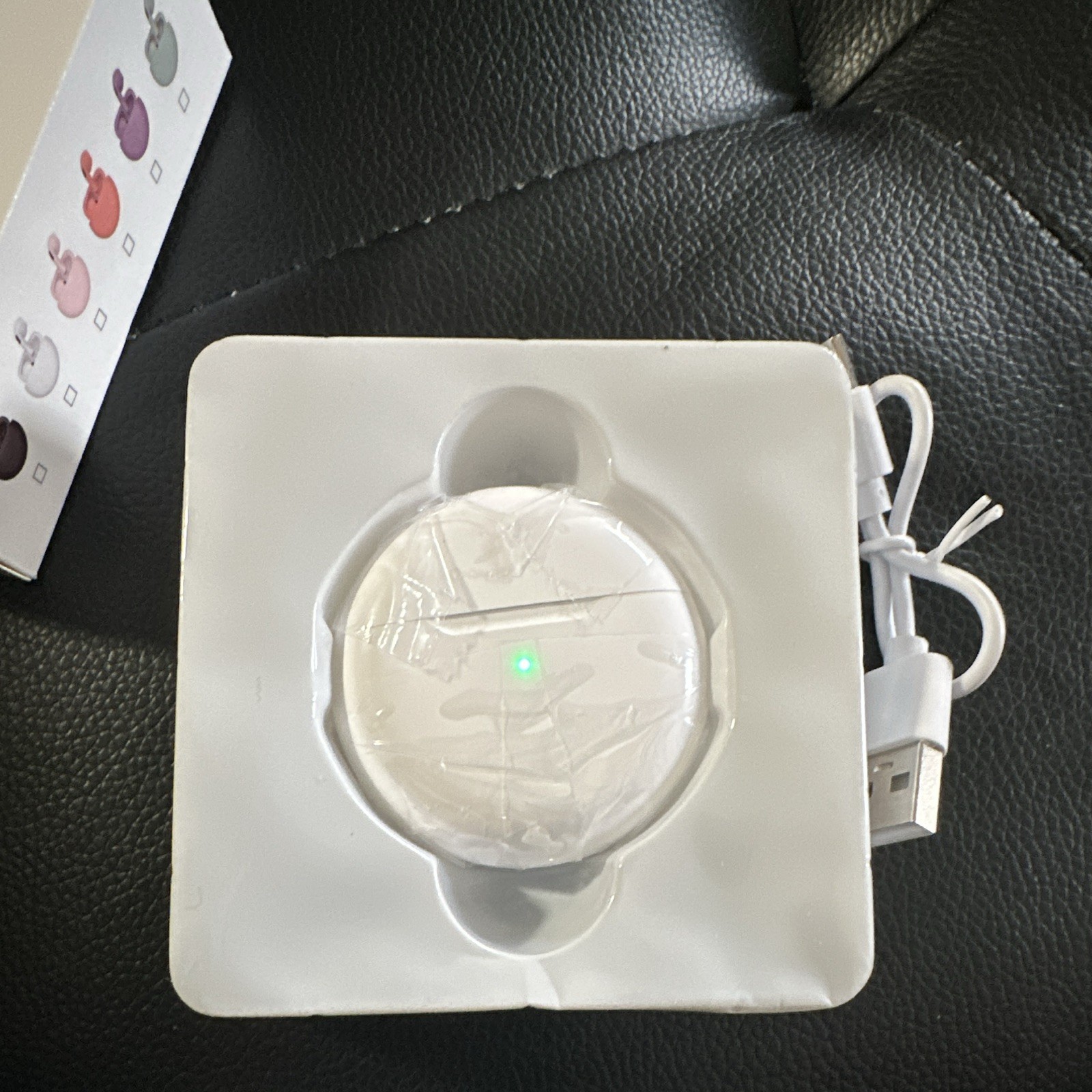 Audifonos blancos nuevos compatibles con iphone