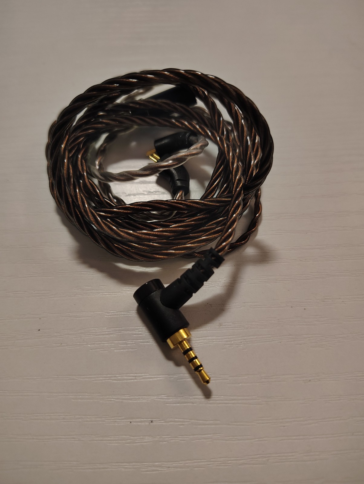 TRN V90 In-ear Monitors Hybrid 4BA+1DD With TRN Bluetooth Wireless Modules