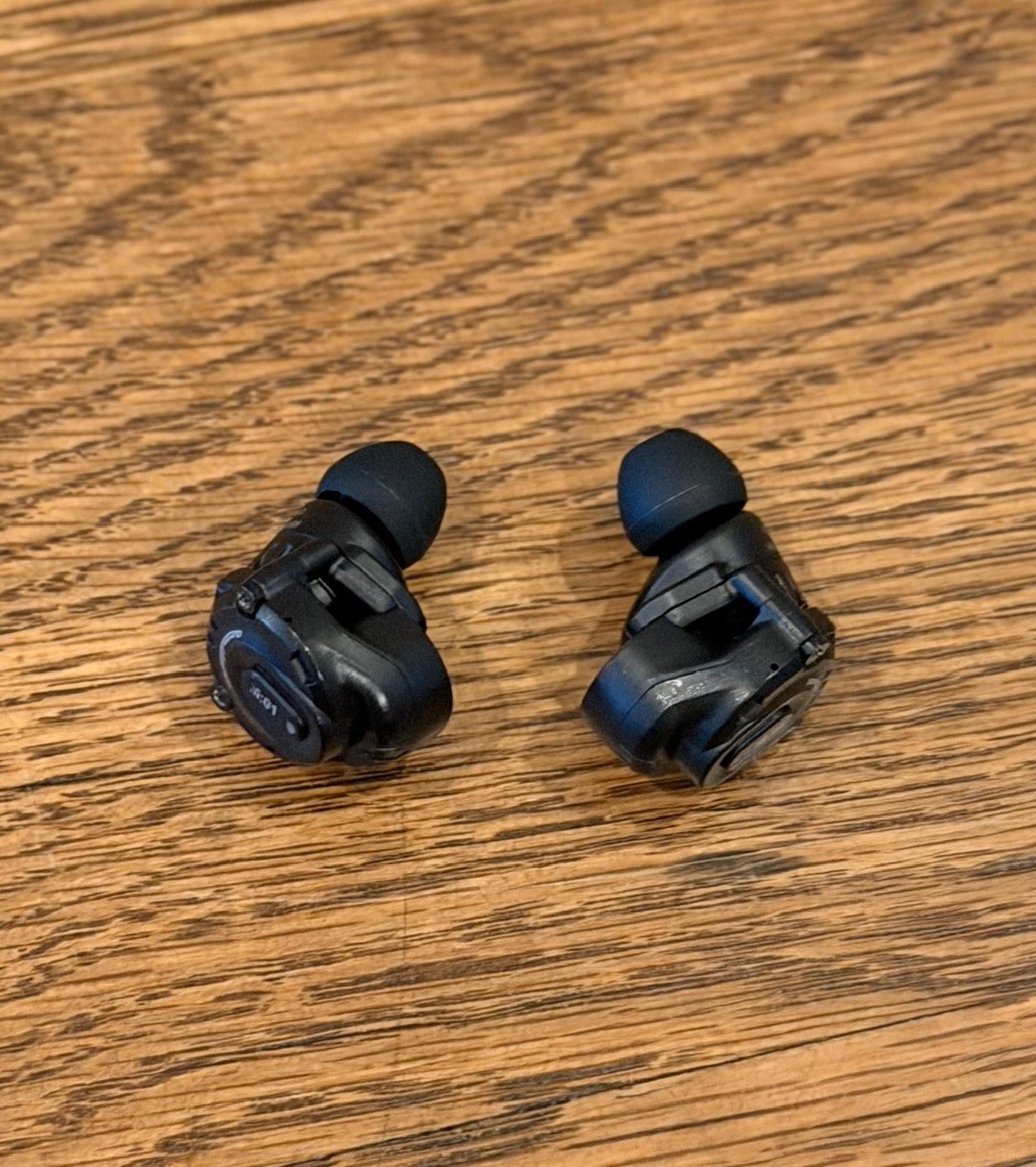 Acoustune HSX1001 HiFi True Wireless Earbuds ~with~ C:03+M:02G Upgrade Gadget